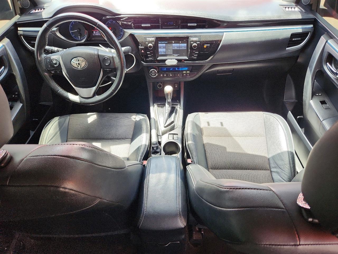 2015 Toyota Corolla S Plus Red vin: 2T1BURHE0FC256042