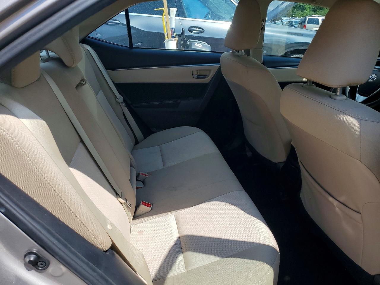 2015 Toyota Corolla Le Beige vin: 2T1BURHE0FC261354