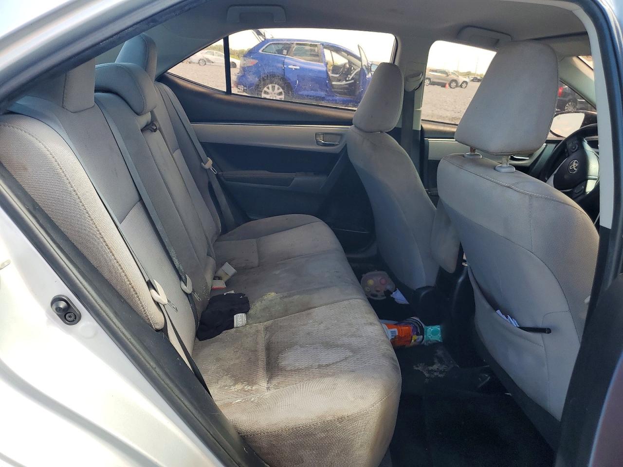 2015 Toyota Corolla Le Silver vin: 2T1BURHE0FC263377