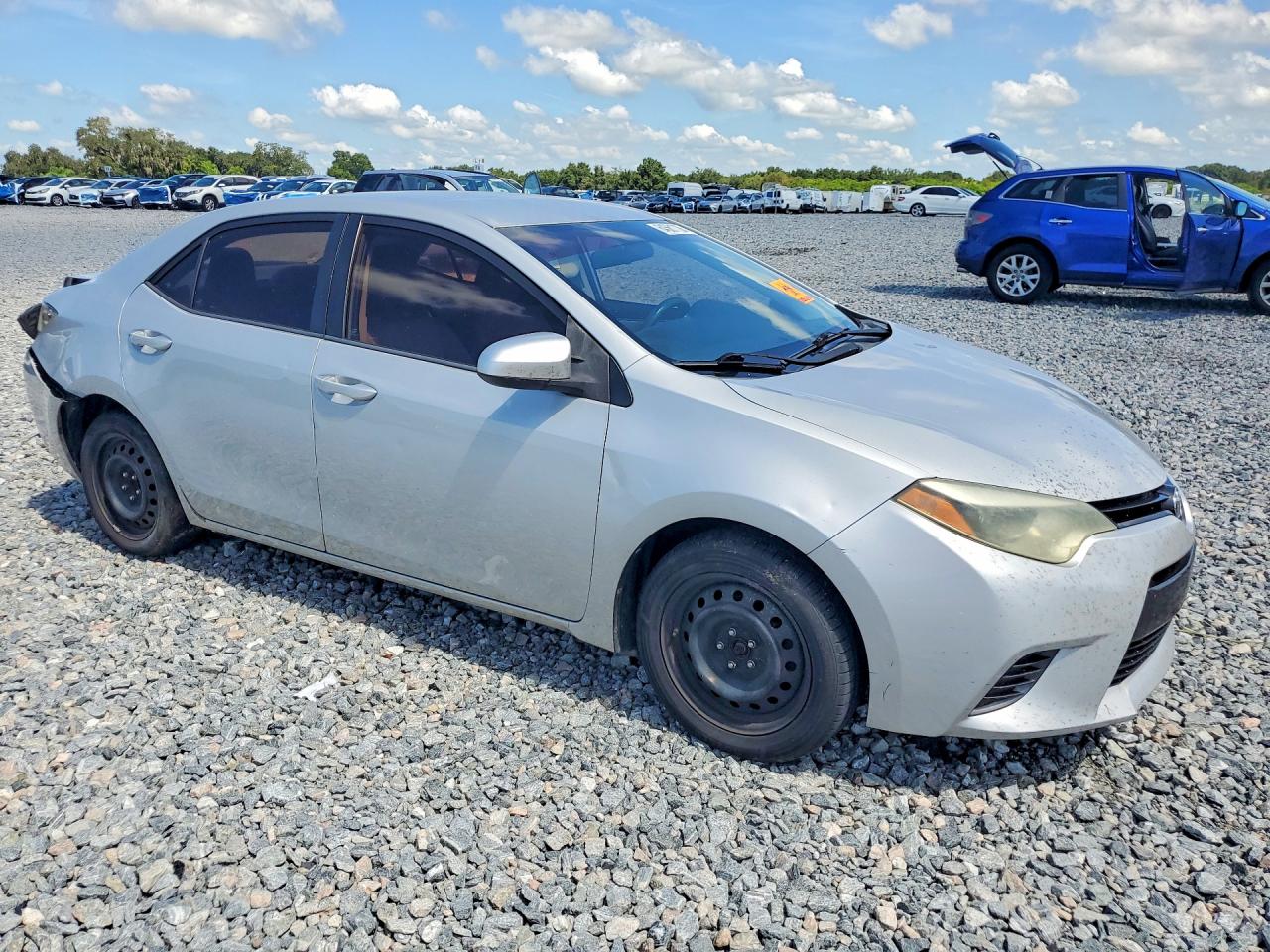 2015 Toyota Corolla Le Silver vin: 2T1BURHE0FC263377