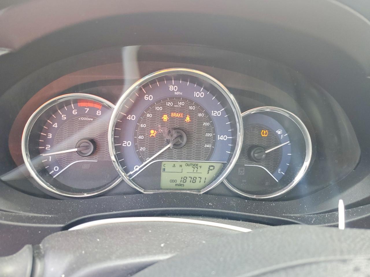 2015 Toyota Corolla Le Premium Белый vin: 2T1BURHE0FC269504