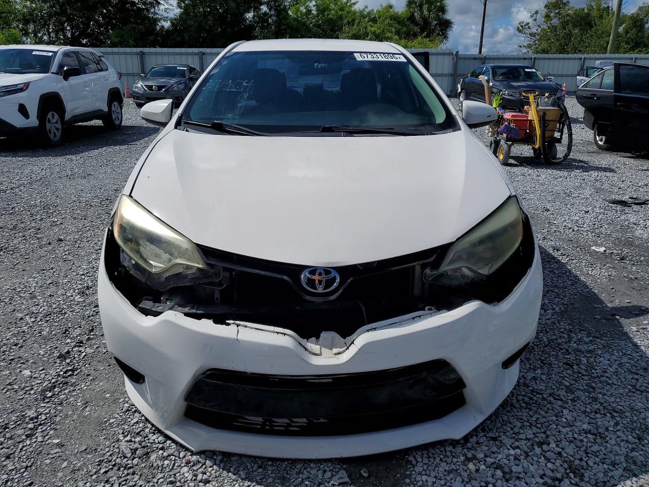 2015 Toyota Corolla Le White vin: 2T1BURHE0FC269955