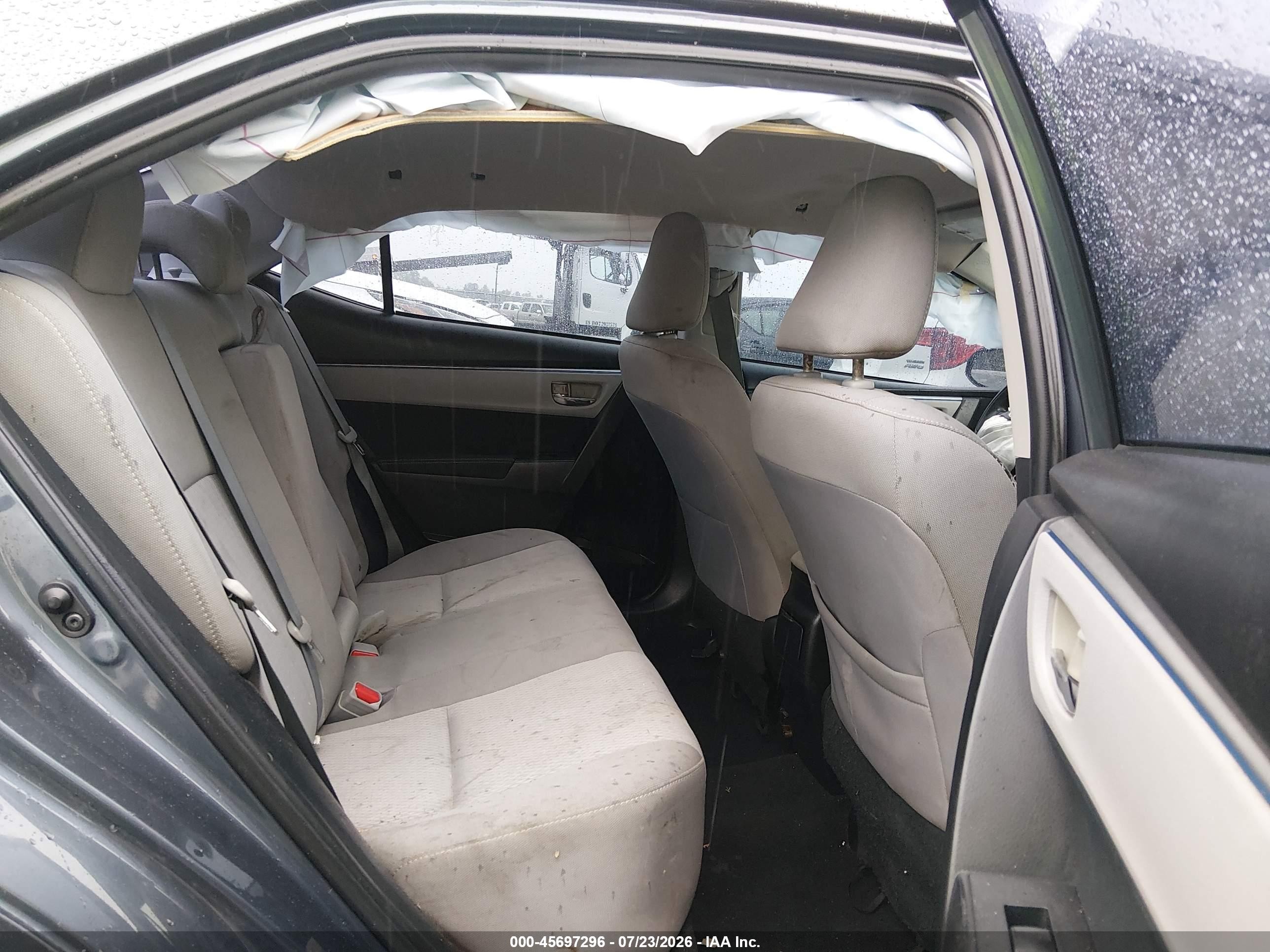 2015 Toyota Corolla Le Gray vin: 2T1BURHE0FC283922
