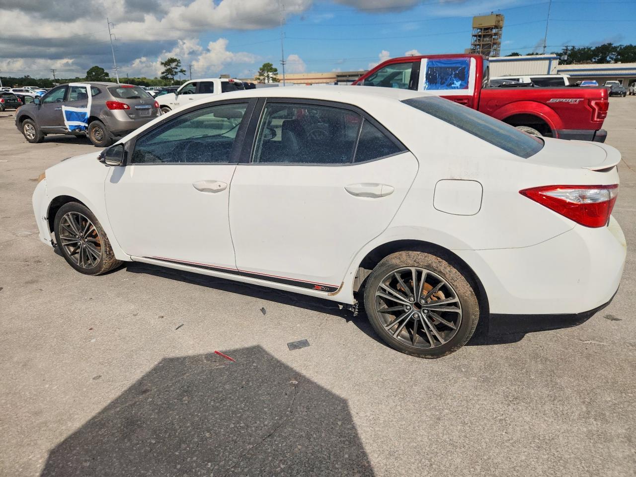 2015 Toyota Corolla S Plus White vin: 2T1BURHE0FC294936