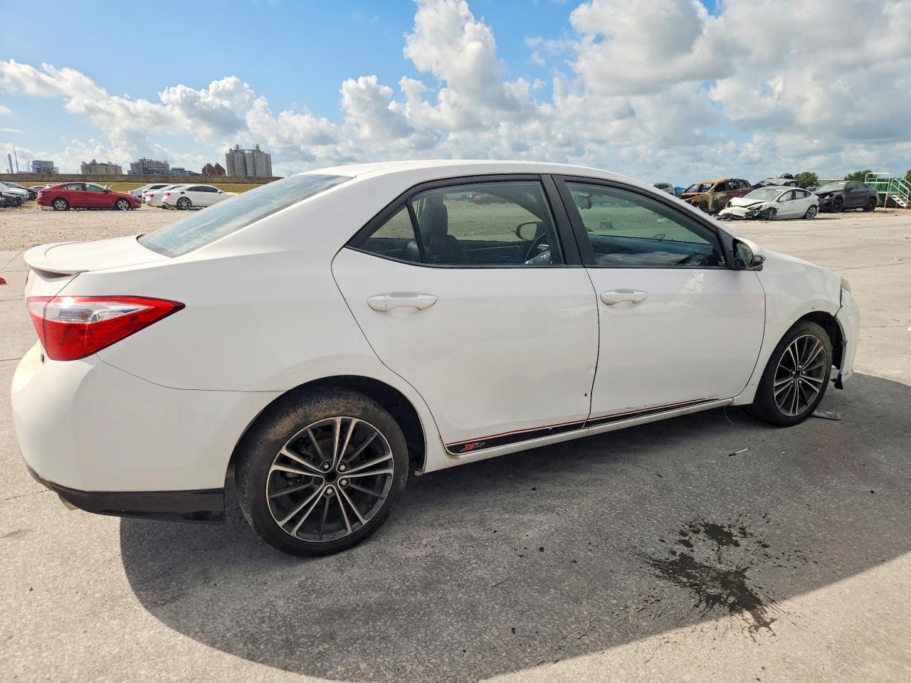 2015 Toyota Corolla S Plus White vin: 2T1BURHE0FC294936
