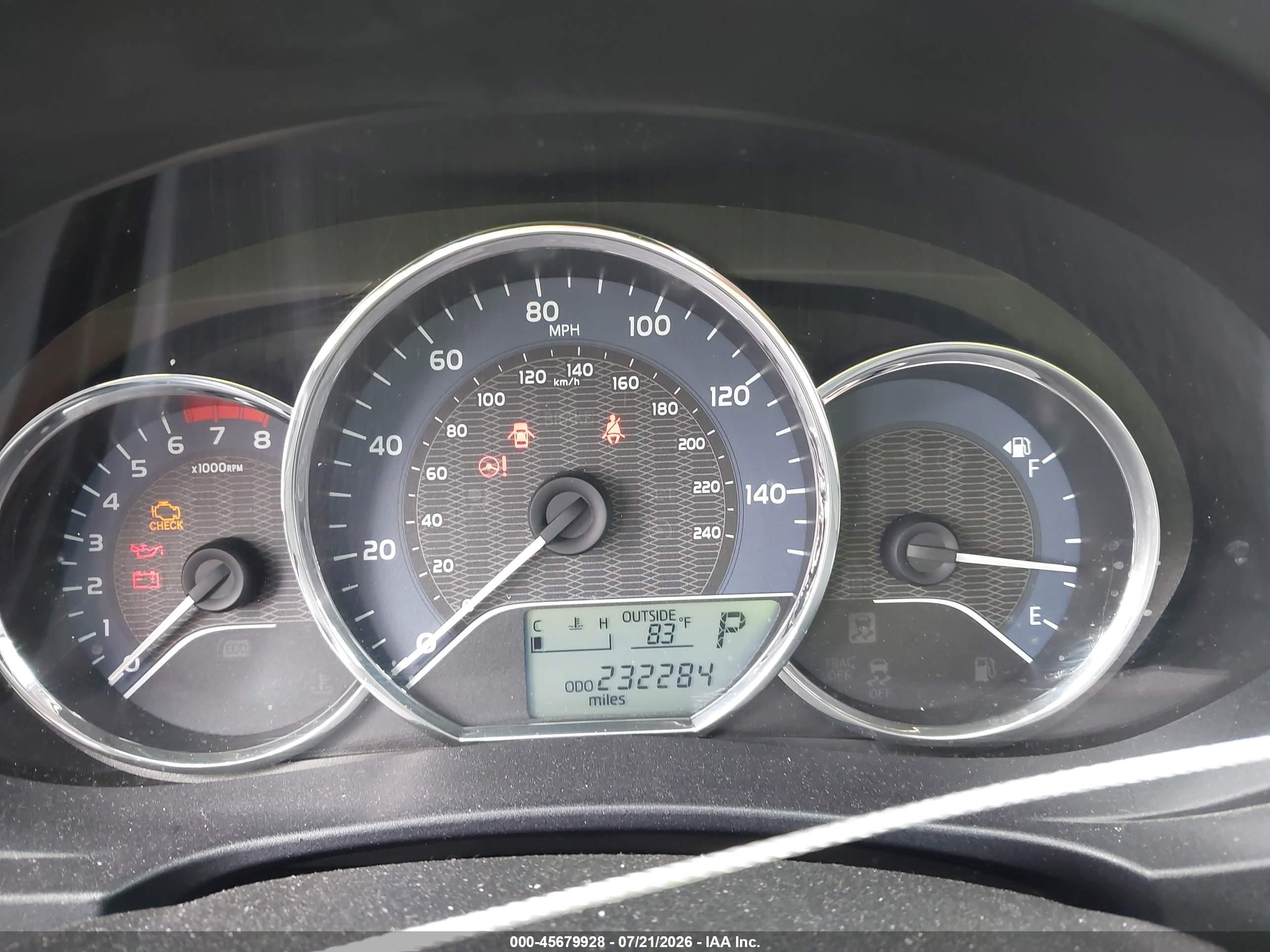 2015 Toyota Corolla Le Silver vin: 2T1BURHE0FC301559