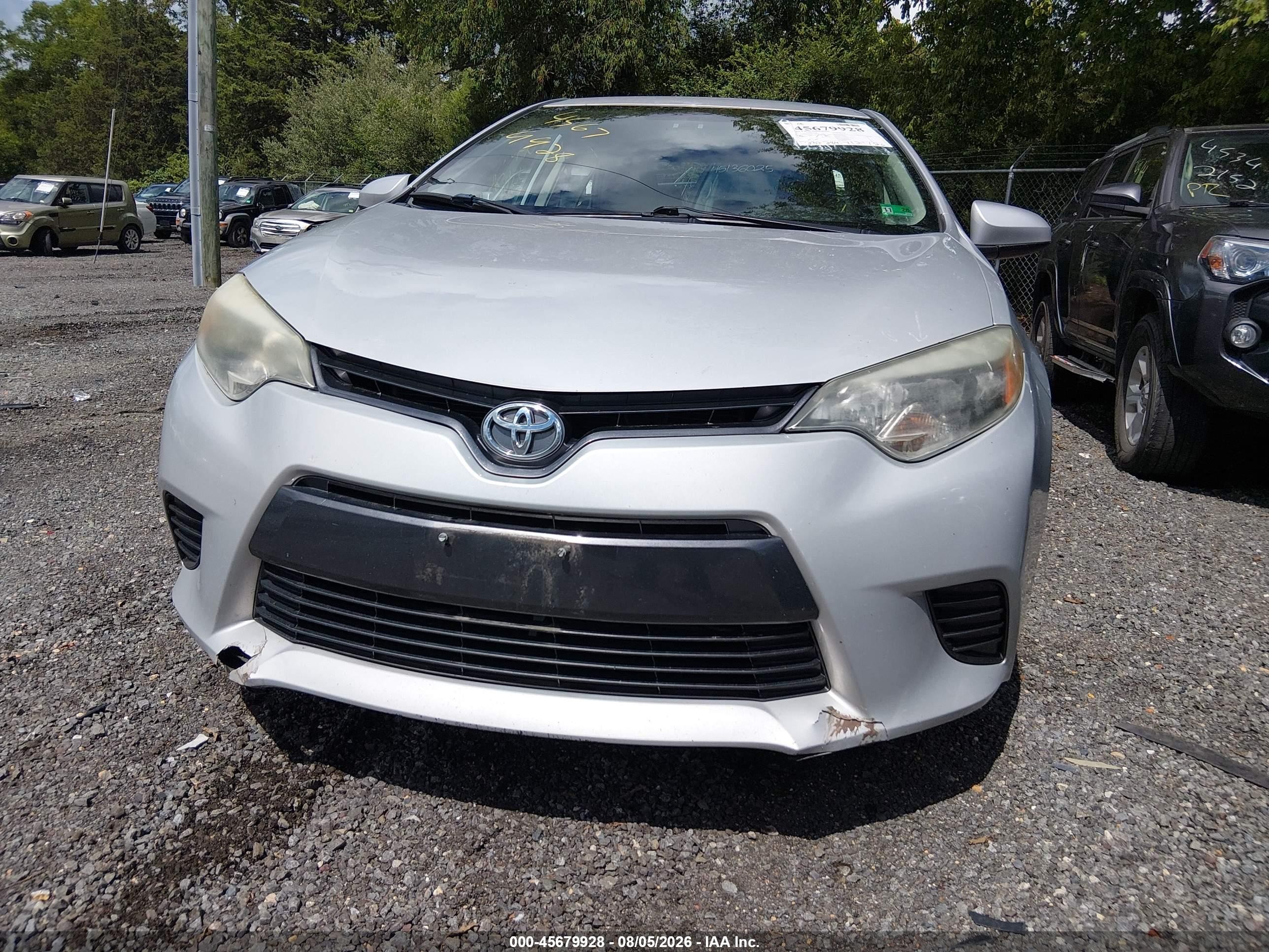 2015 Toyota Corolla Le Silver vin: 2T1BURHE0FC301559