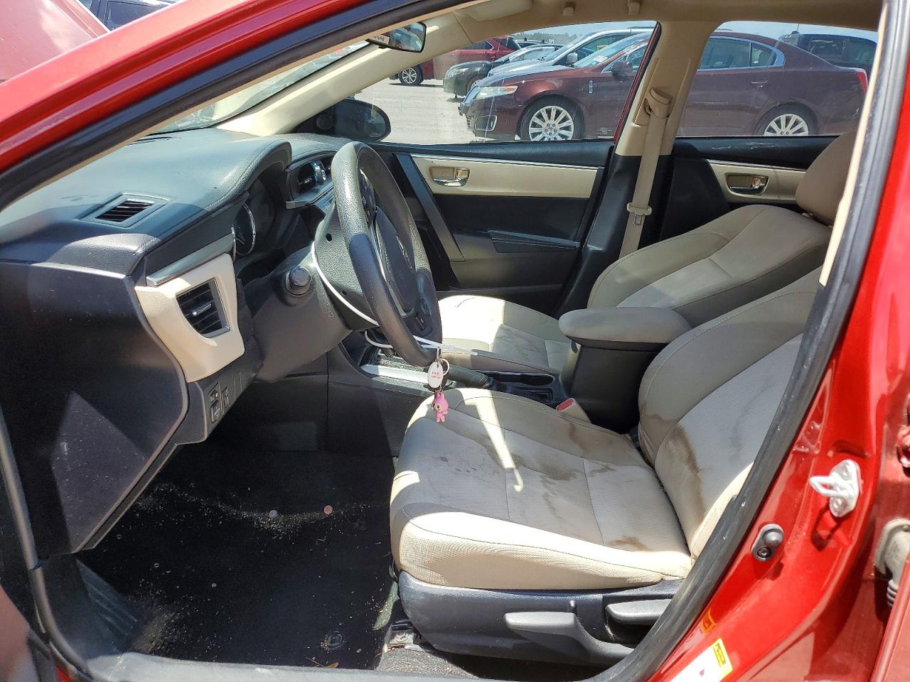 2015 Toyota Corolla Le Red vin: 2T1BURHE0FC308737