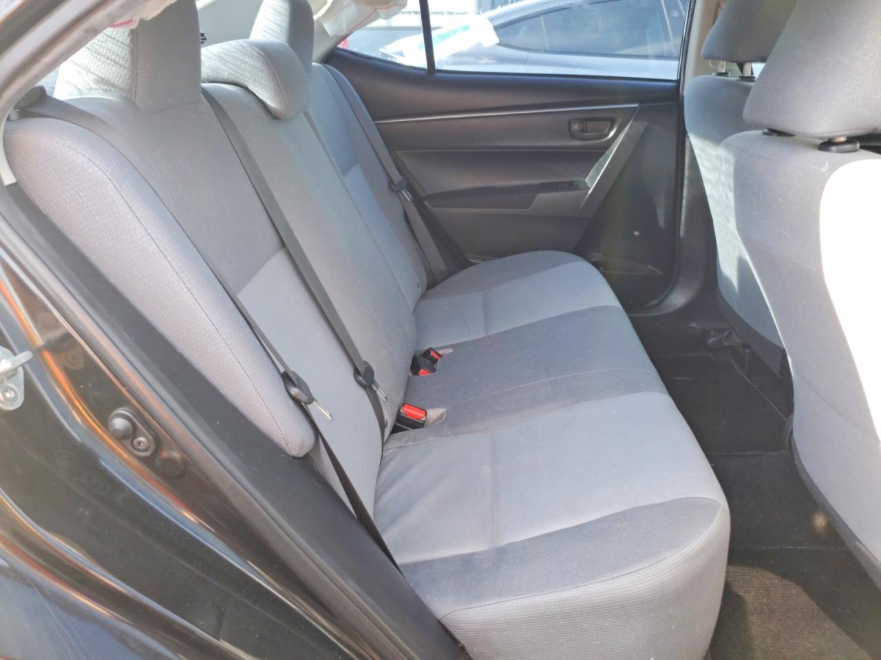 2015 Toyota Corolla L Gray vin: 2T1BURHE0FC311573