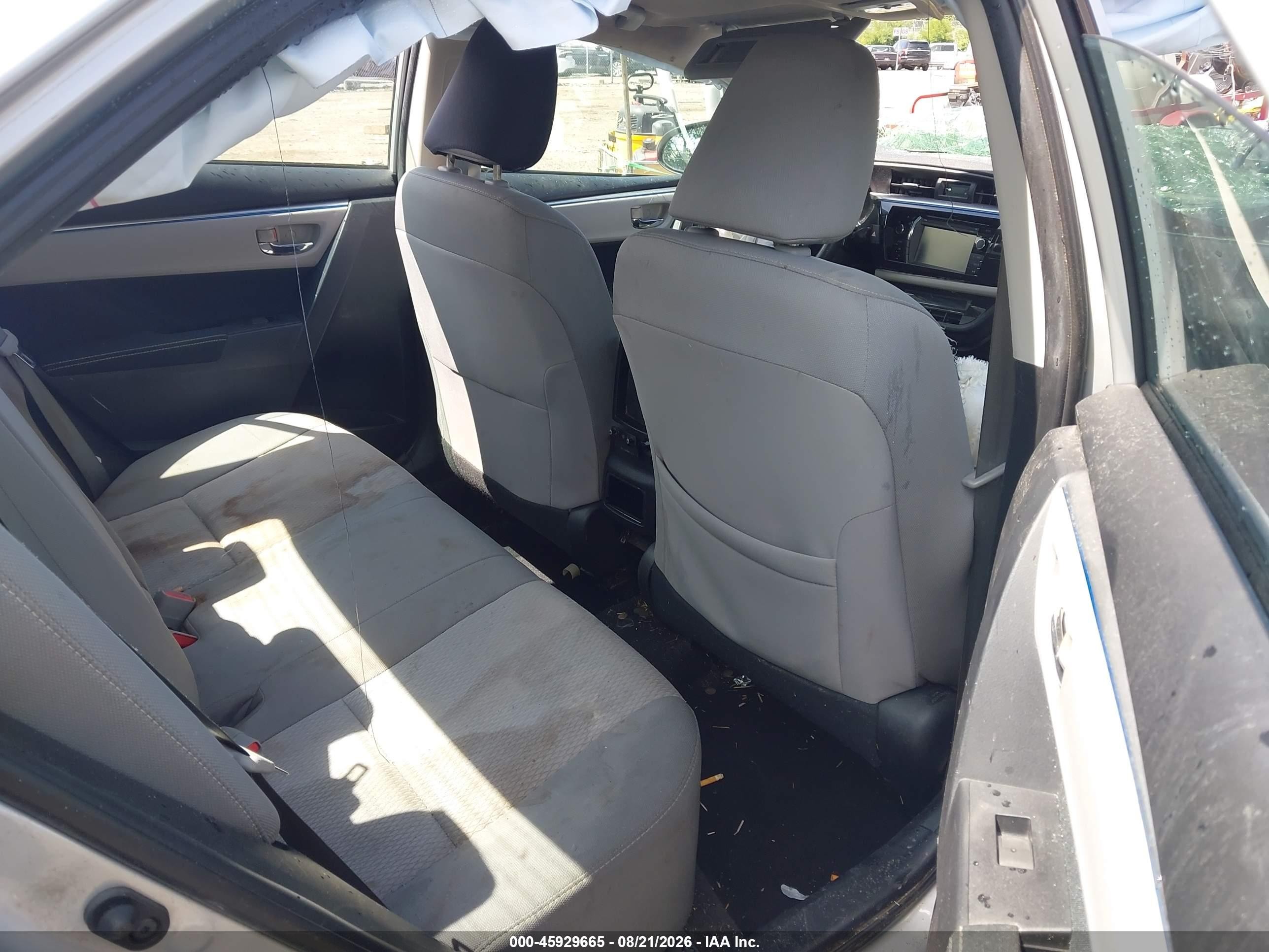 2015 Toyota Corolla Le Silver vin: 2T1BURHE0FC324548