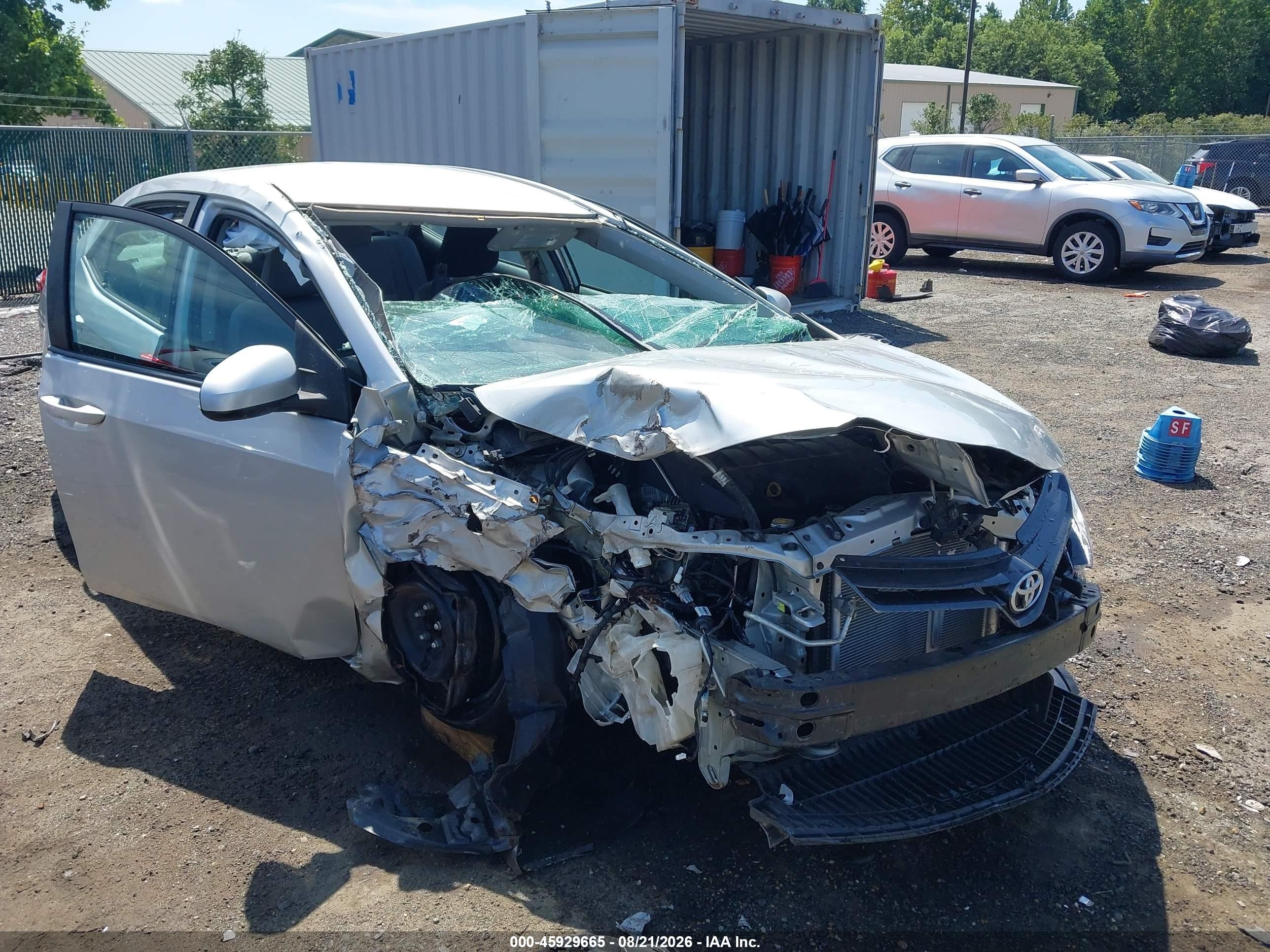 2015 Toyota Corolla Le Silver vin: 2T1BURHE0FC324548