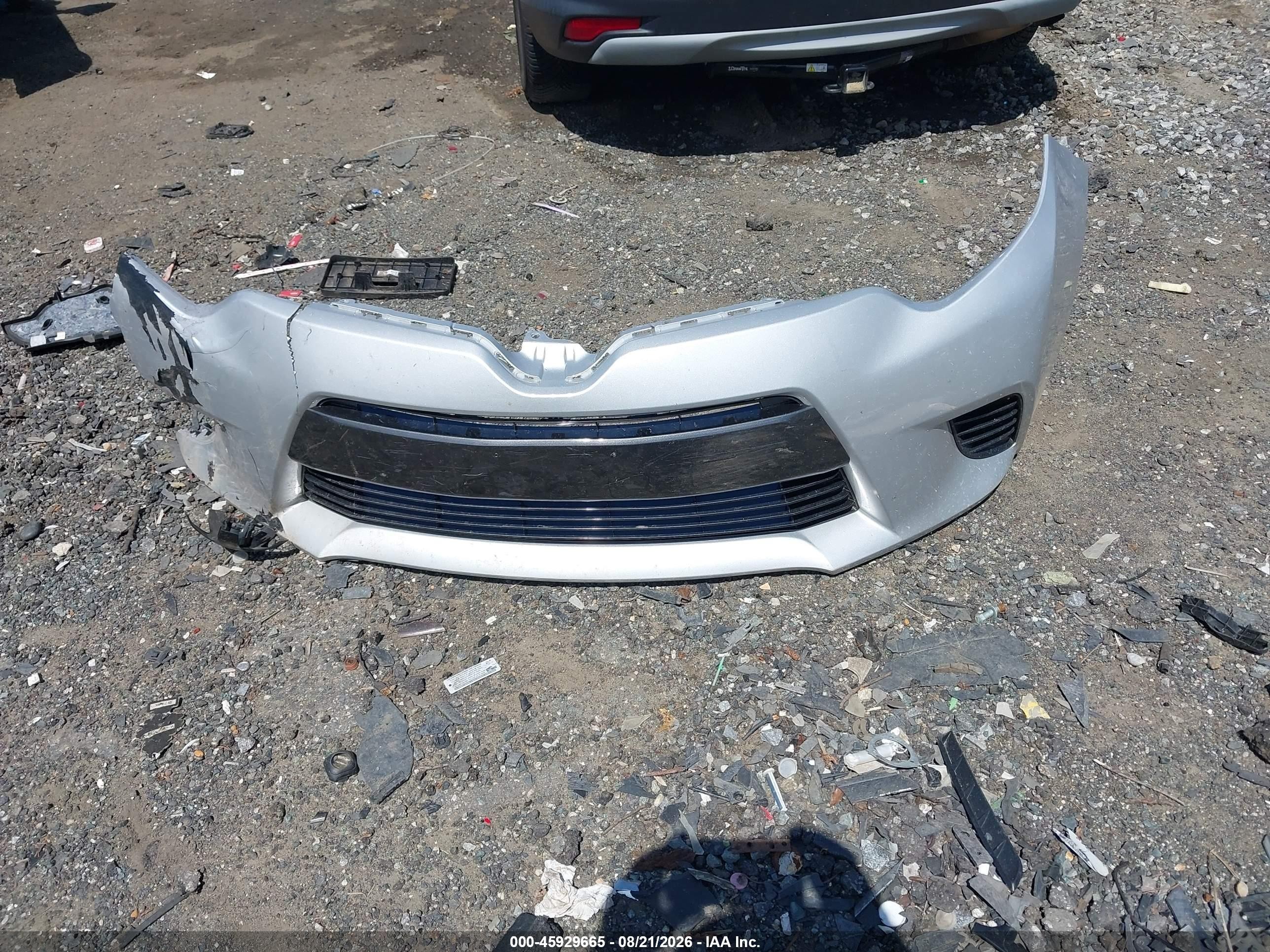 2015 Toyota Corolla Le Silver vin: 2T1BURHE0FC324548