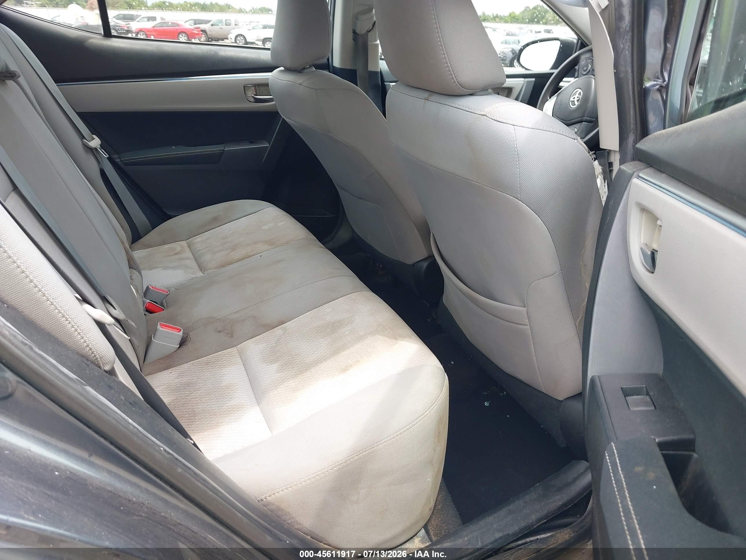 2015 Toyota Corolla Le Blue vin: 2T1BURHE0FC334612