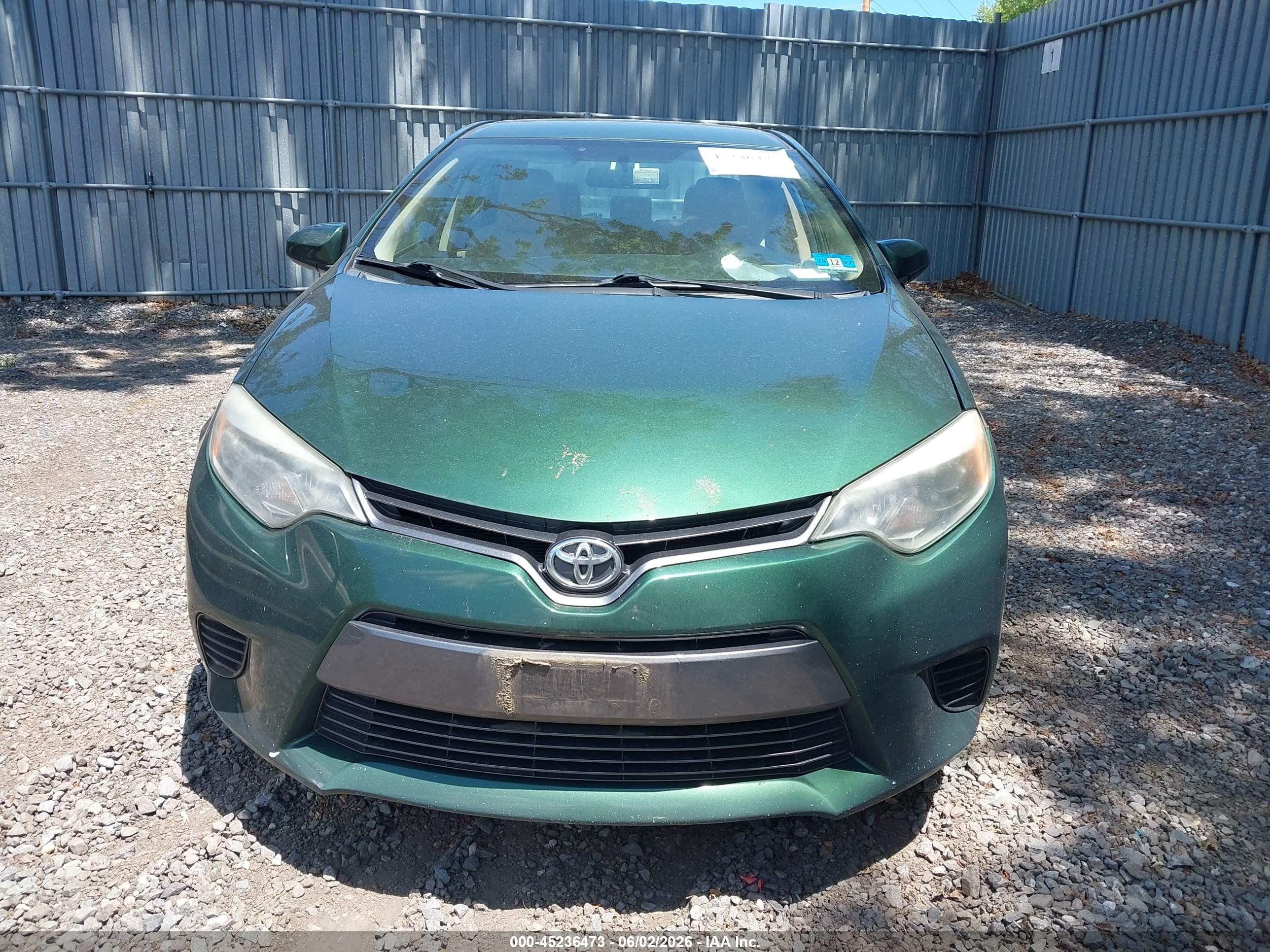 2015 Toyota Corolla Le Green vin: 2T1BURHE0FC336540