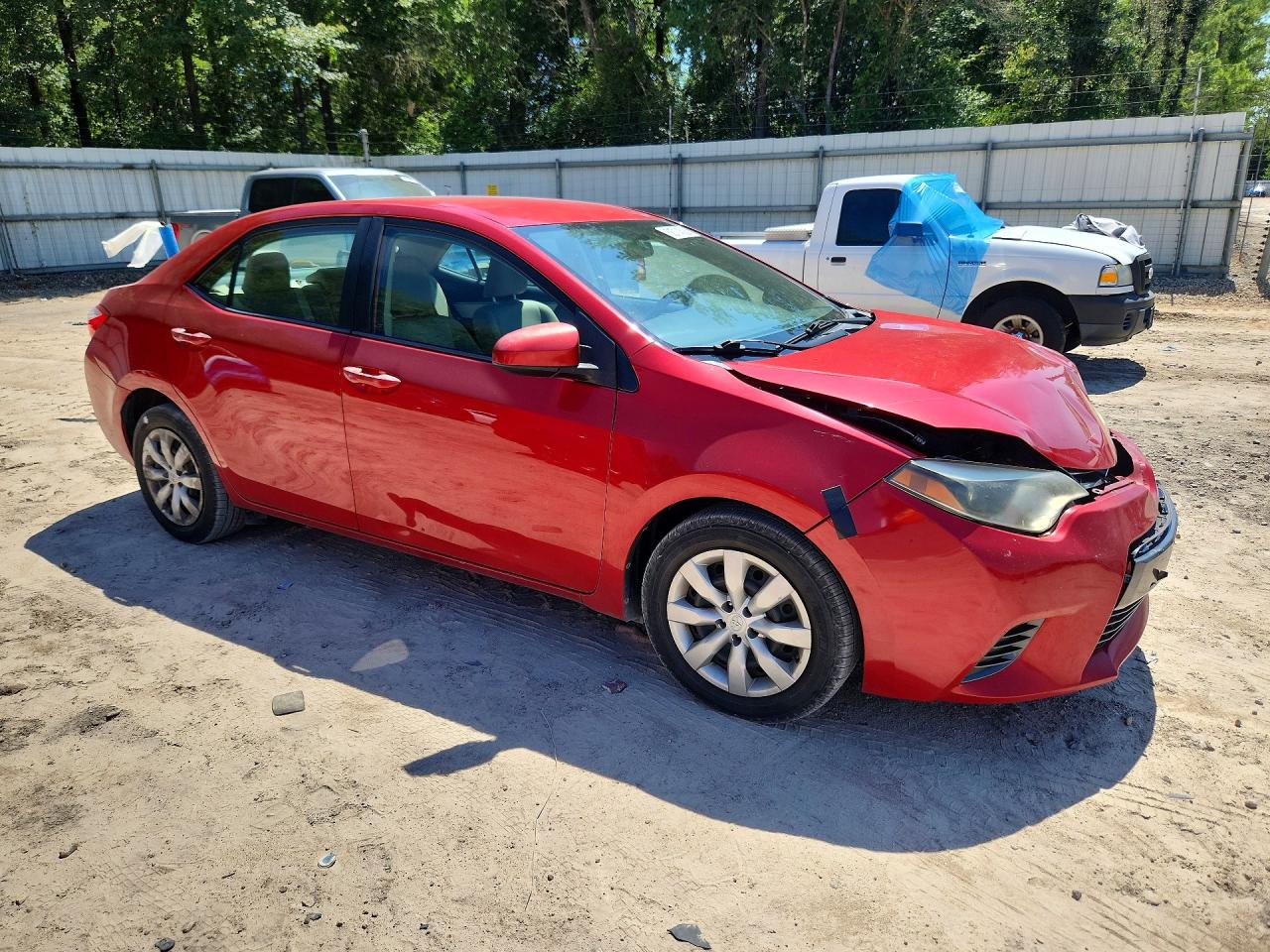 2015 Toyota Corolla Le Red vin: 2T1BURHE0FC345271