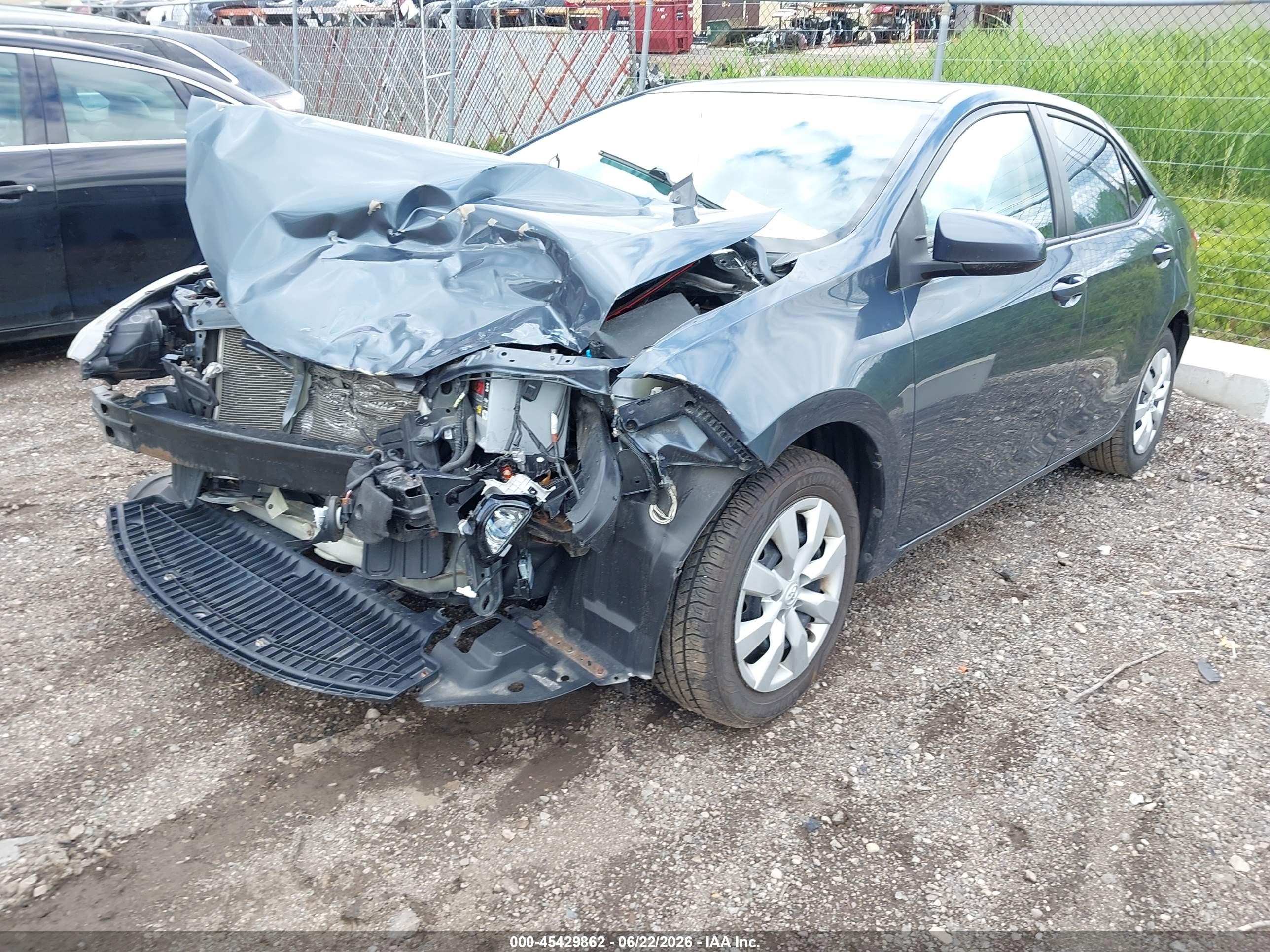 2015 Toyota Corolla Le Gray vin: 2T1BURHE0FC374267