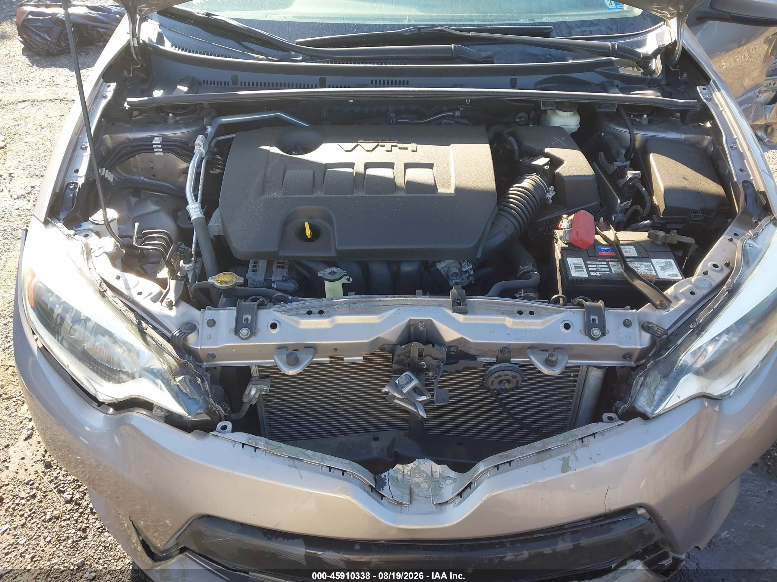 2015 Toyota Corolla Le Brown vin: 2T1BURHE0FC386483