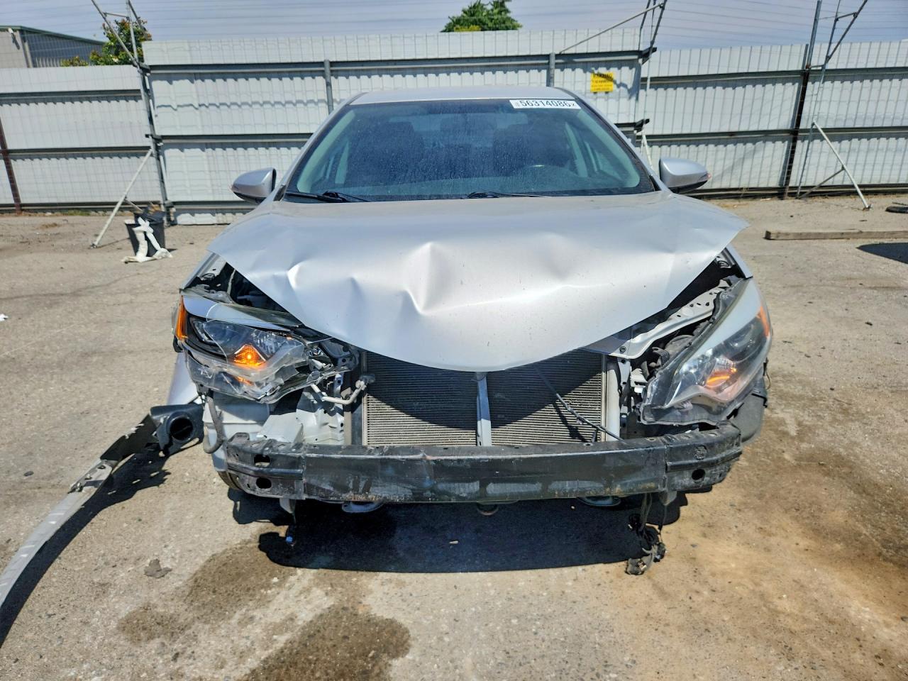 2015 Toyota Corolla S Plus Silver vin: 2T1BURHE0FC386838
