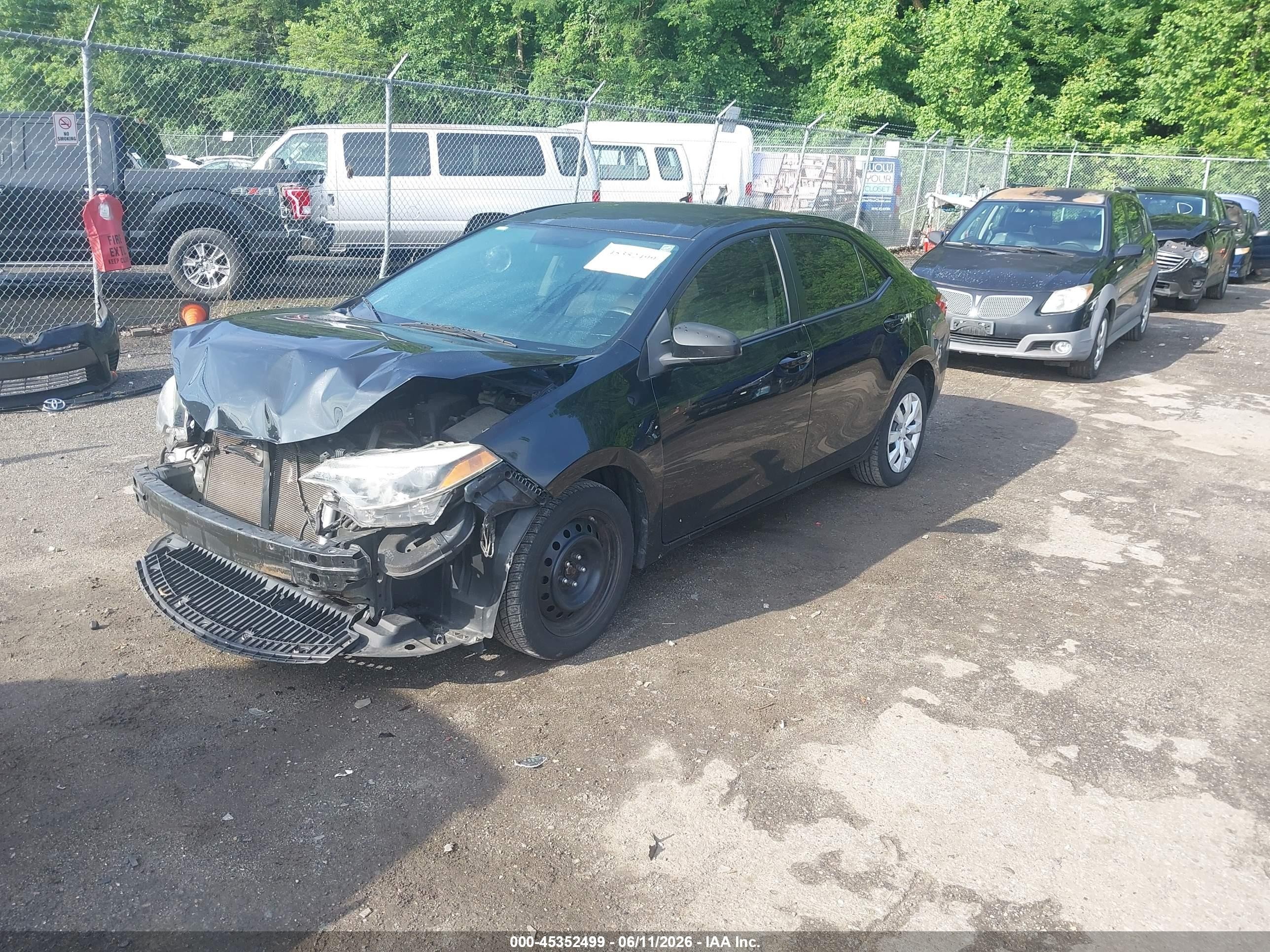 2015 Toyota Corolla Le Black vin: 2T1BURHE0FC388346