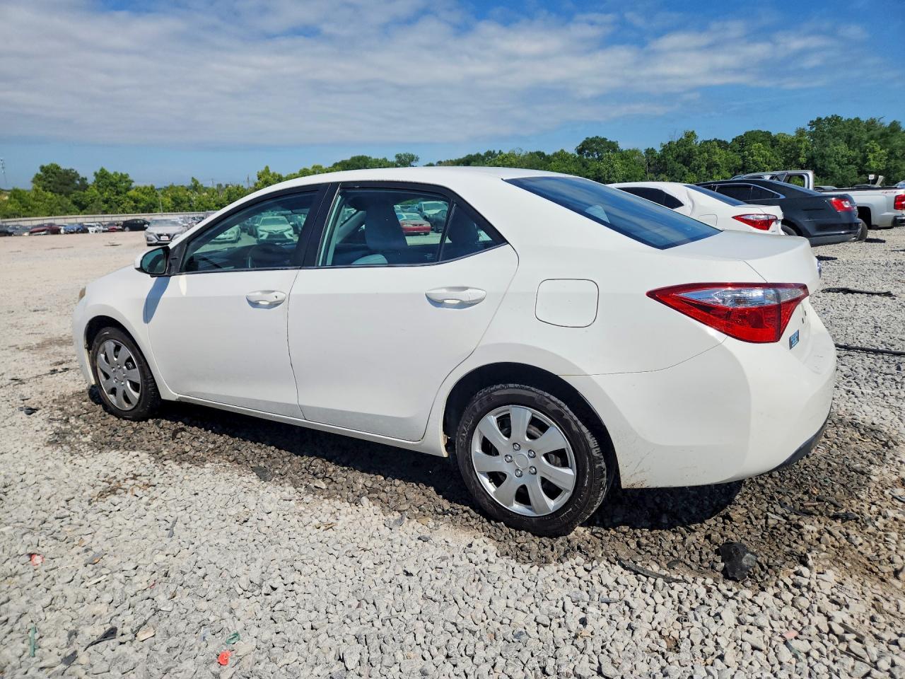 2015 Toyota Corolla Le White vin: 2T1BURHE0FC389058