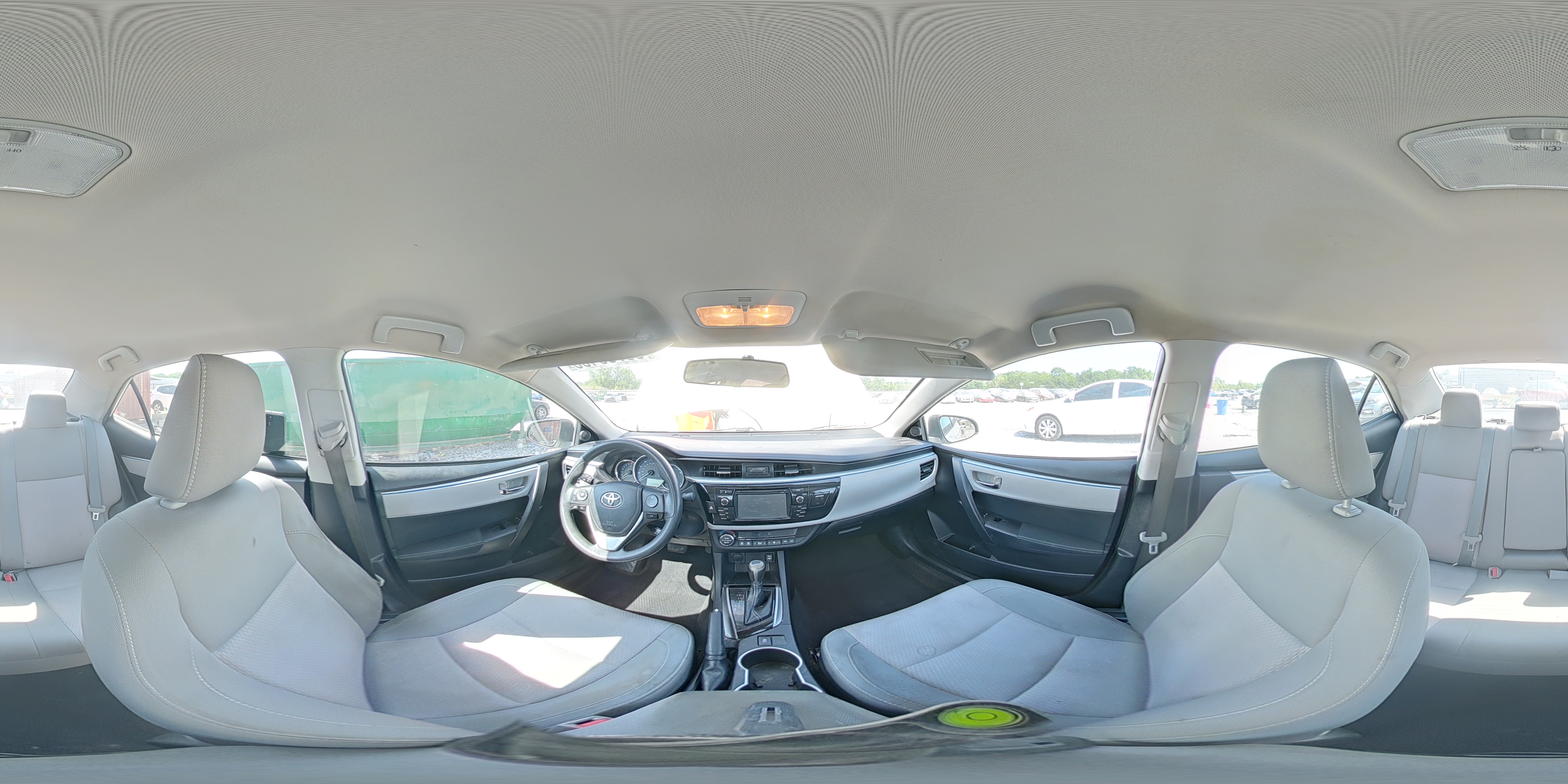 2015 Toyota Corolla Le White vin: 2T1BURHE0FC389058