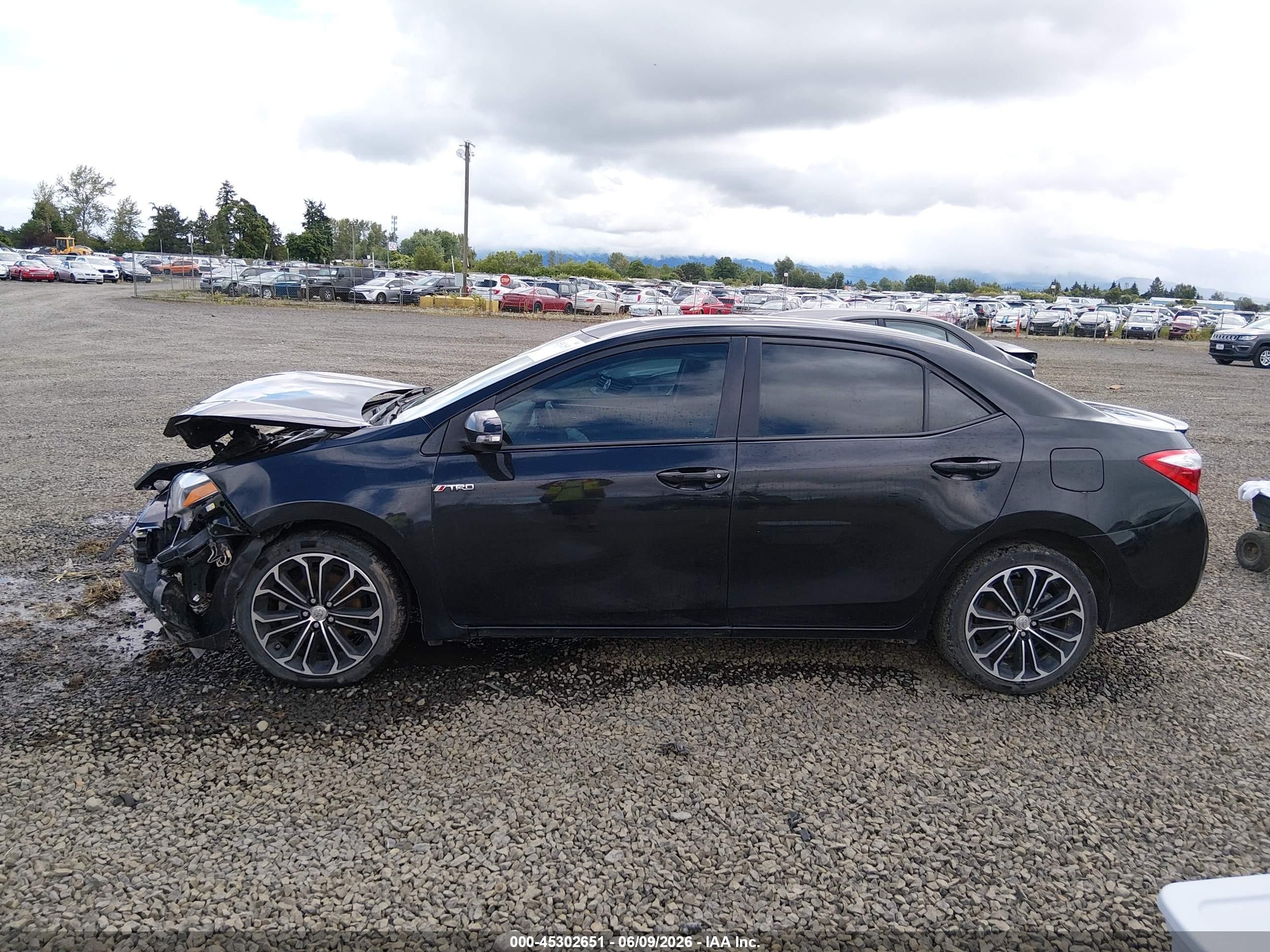 2015 Toyota Corolla S Plus Black vin: 2T1BURHE0FC394146