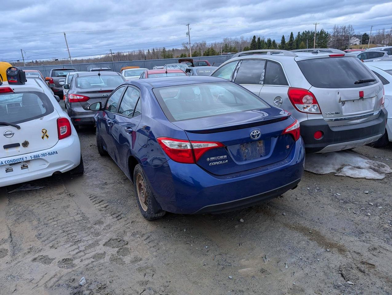 2015 Toyota Corolla L Blue vin: 2T1BURHE0FC402875