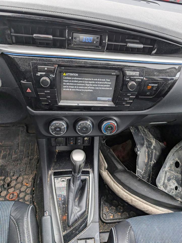 2015 Toyota Corolla L Blue vin: 2T1BURHE0FC402875