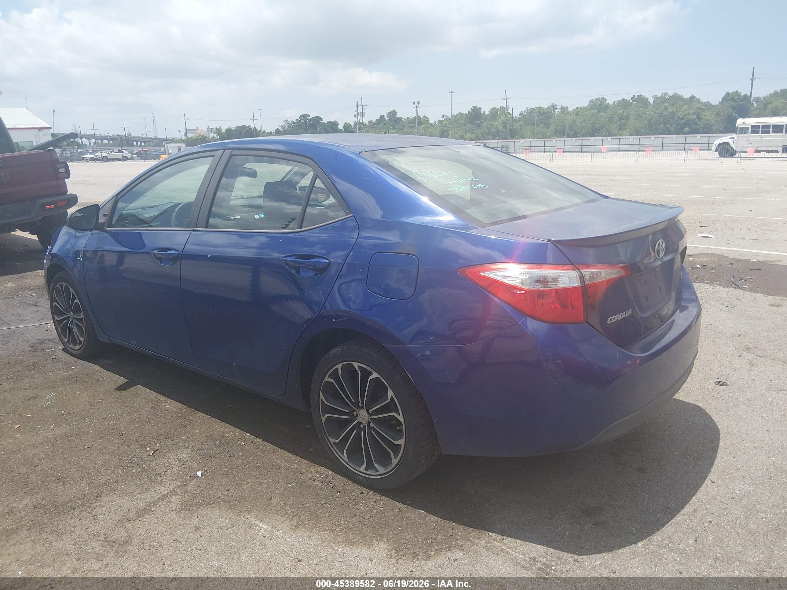 2015 Toyota Corolla S Plus Blue vin: 2T1BURHE0FC406070