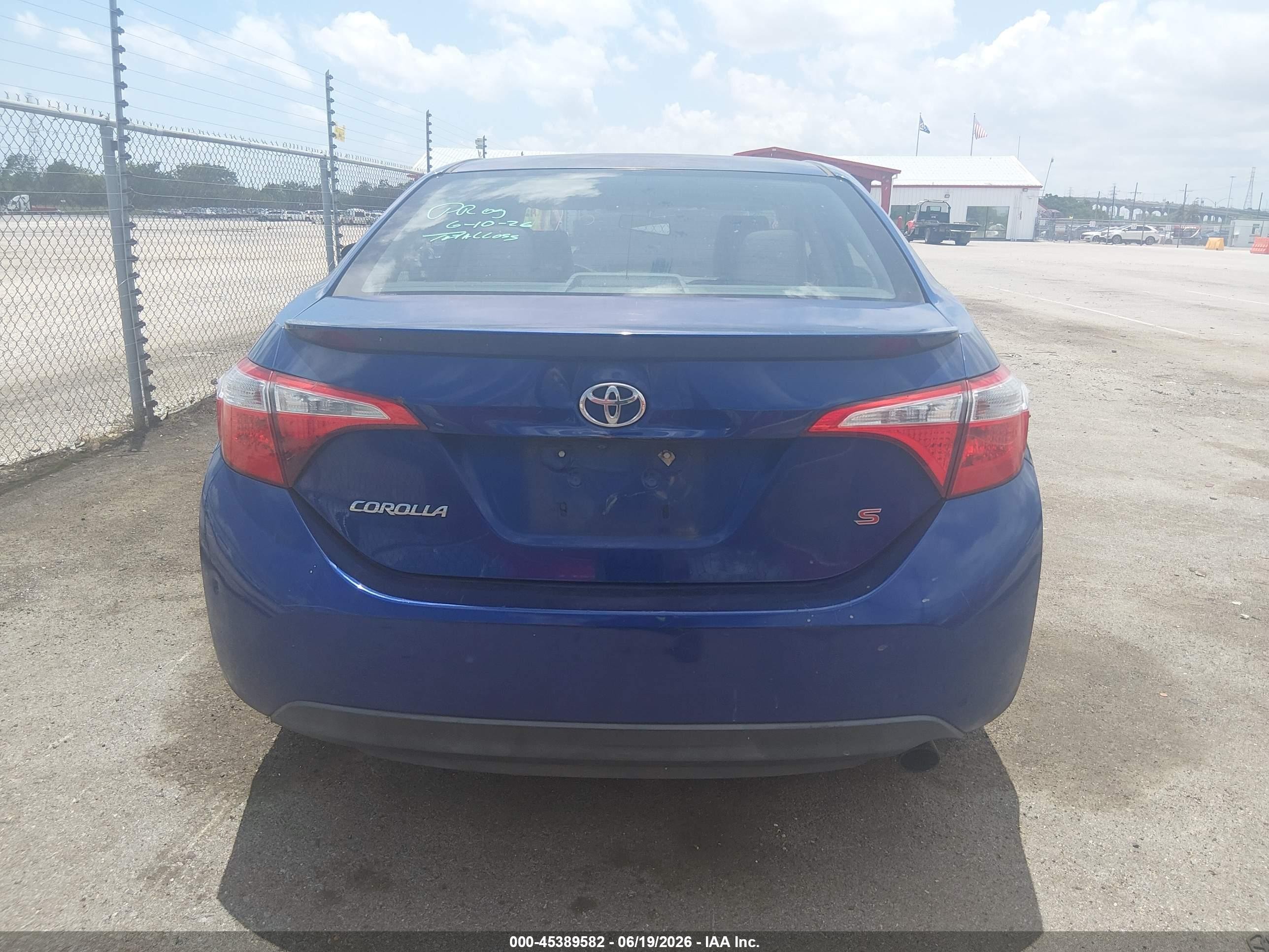 2015 Toyota Corolla S Plus Blue vin: 2T1BURHE0FC406070