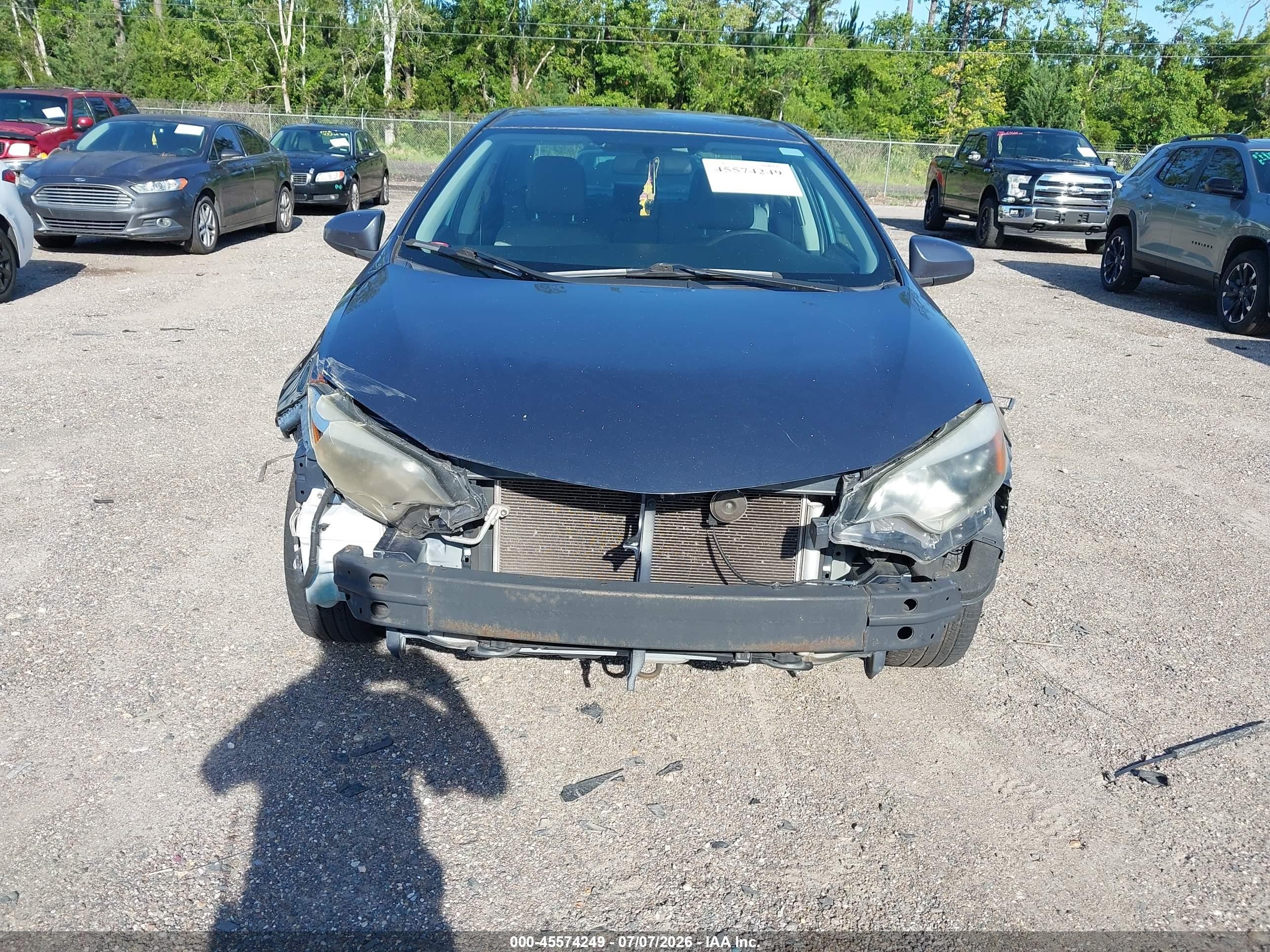 2015 Toyota Corolla Le Blue vin: 2T1BURHE0FC415688