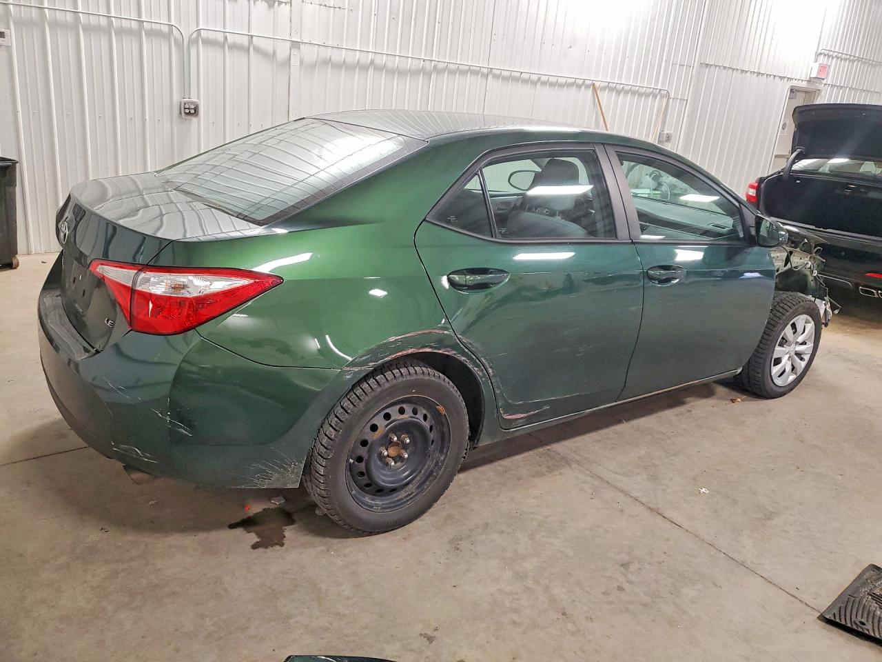 2015 Toyota Corolla Le Green vin: 2T1BURHE0FC420955