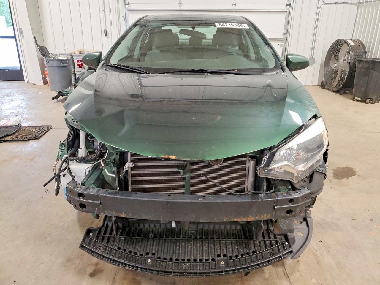 2015 Toyota Corolla Le Green vin: 2T1BURHE0FC420955