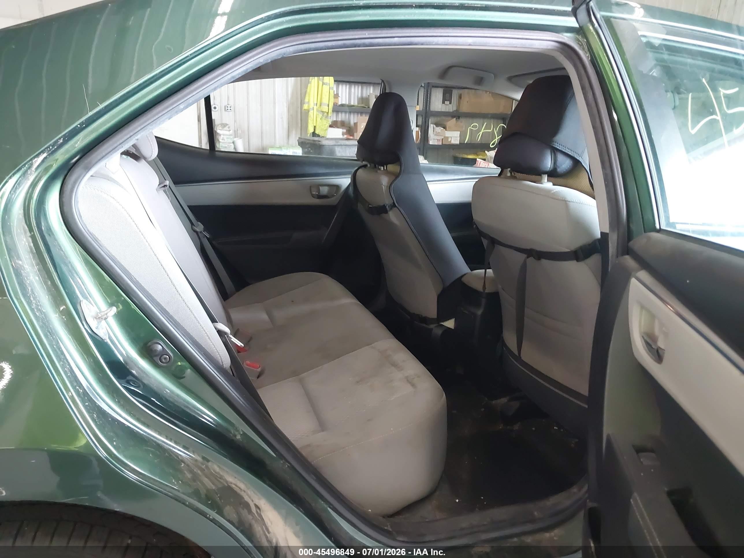 2015 Toyota Corolla Le Green vin: 2T1BURHE0FC443992