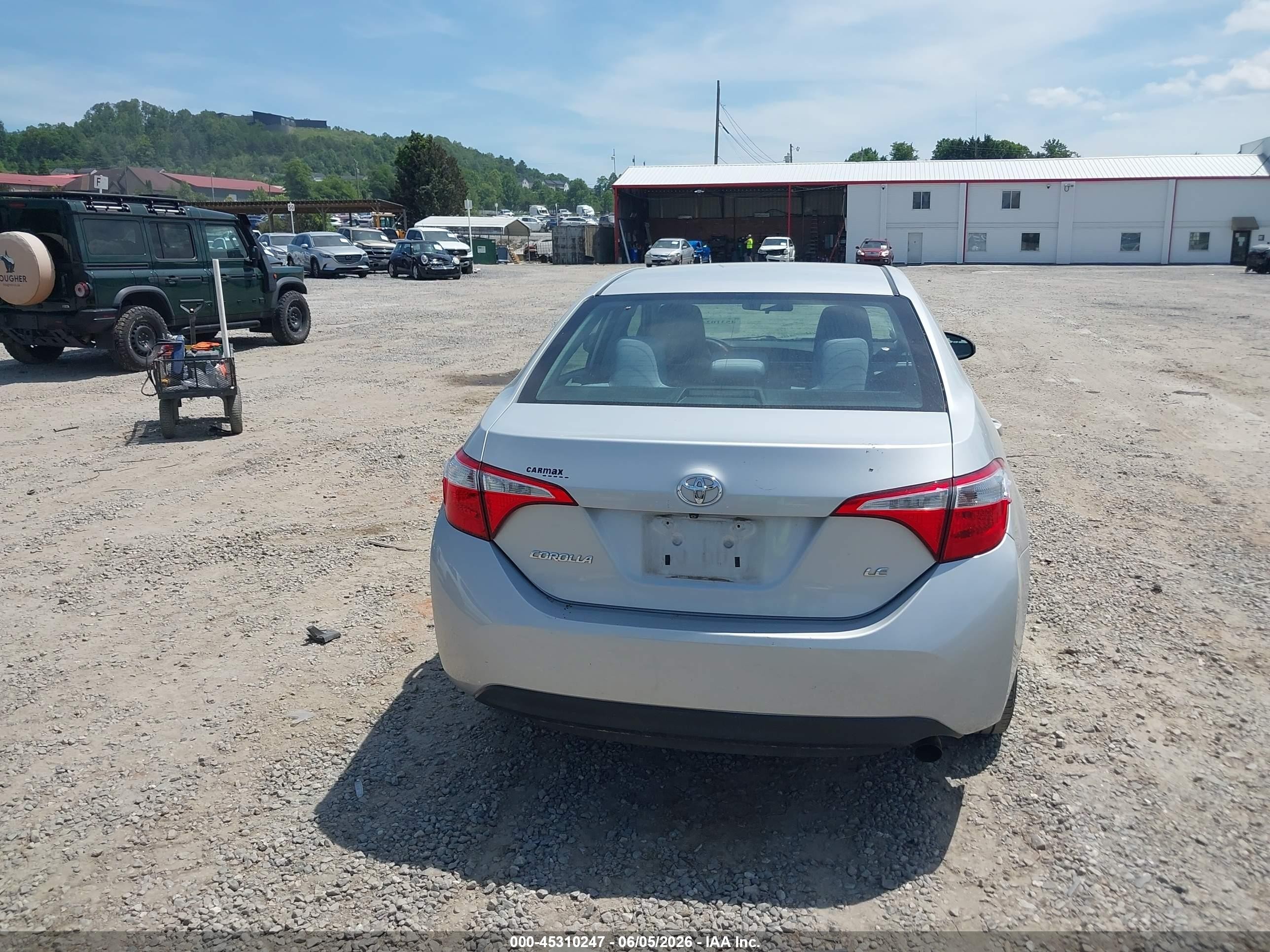 2015 Toyota Corolla Le Silver vin: 2T1BURHE0FC446777