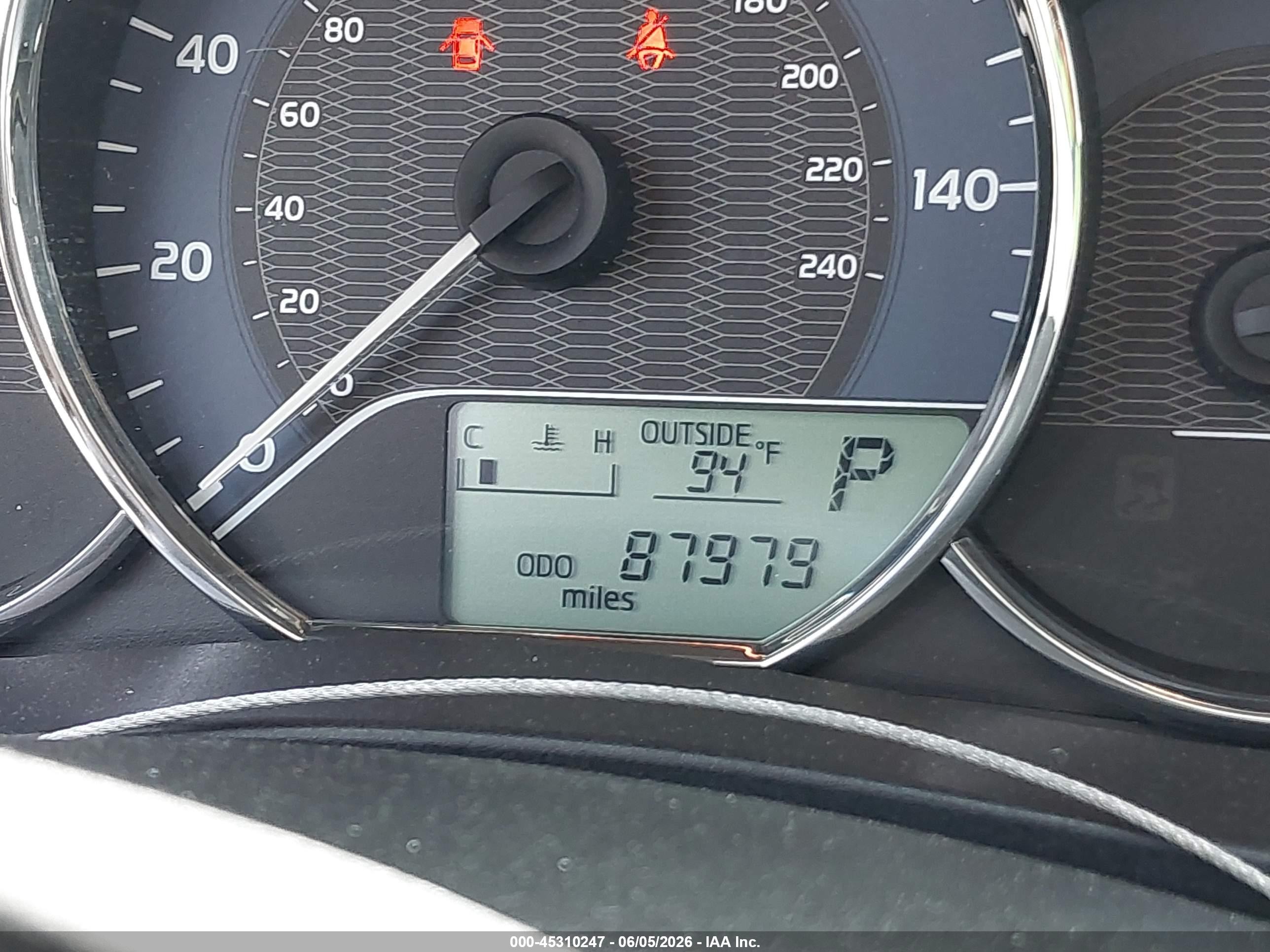 2015 Toyota Corolla Le Silver vin: 2T1BURHE0FC446777