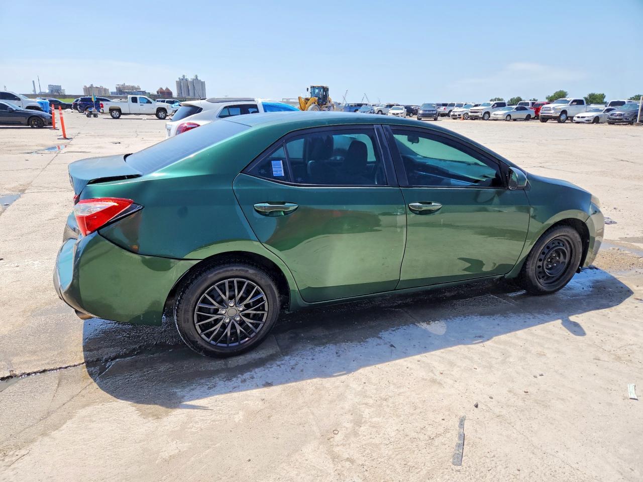 2015 Toyota Corolla Le Green vin: 2T1BURHE0FC454099