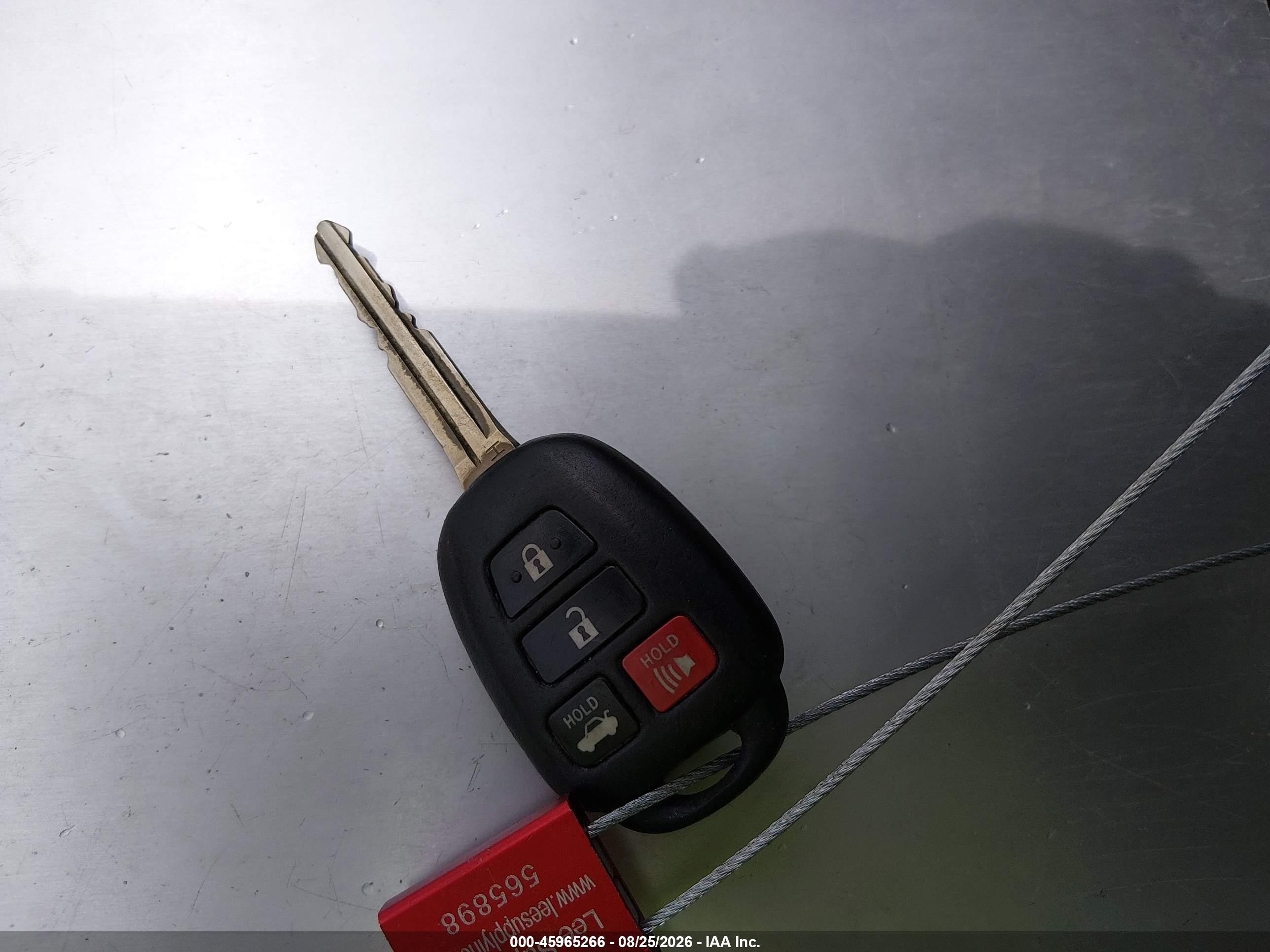 2015 Toyota Corolla S Plus Red vin: 2T1BURHE0FC458489