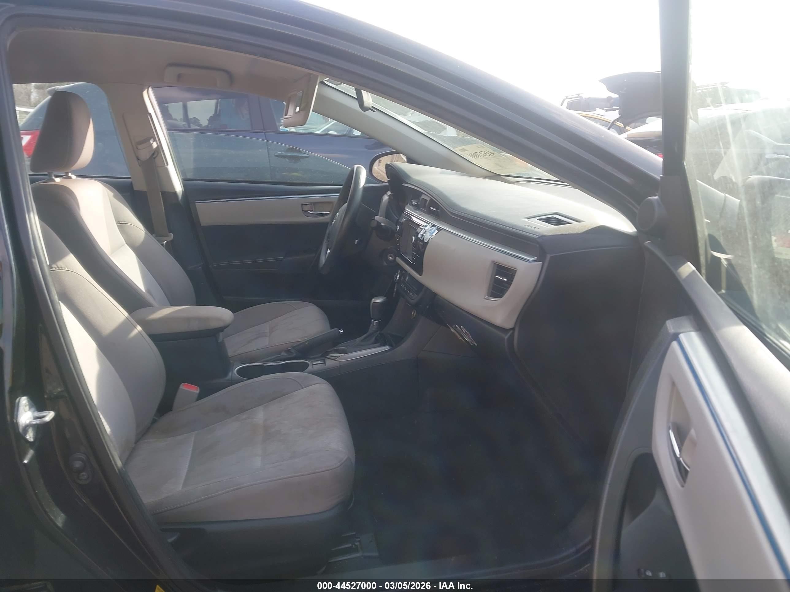 2015 Toyota Corolla Le Черный vin: 2T1BURHE0FC459934
