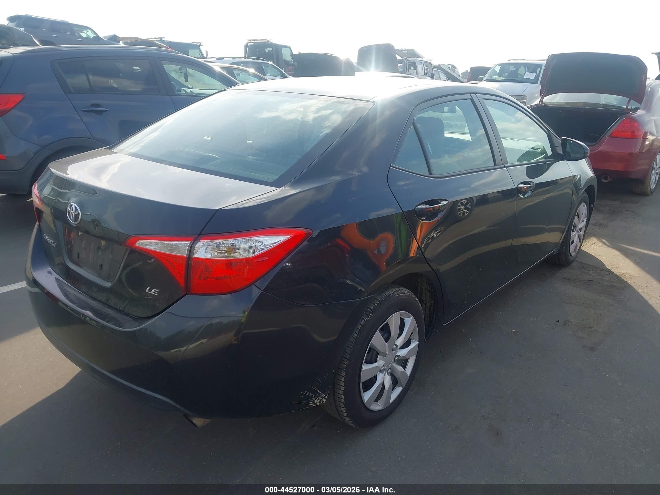 2015 Toyota Corolla Le Черный vin: 2T1BURHE0FC459934