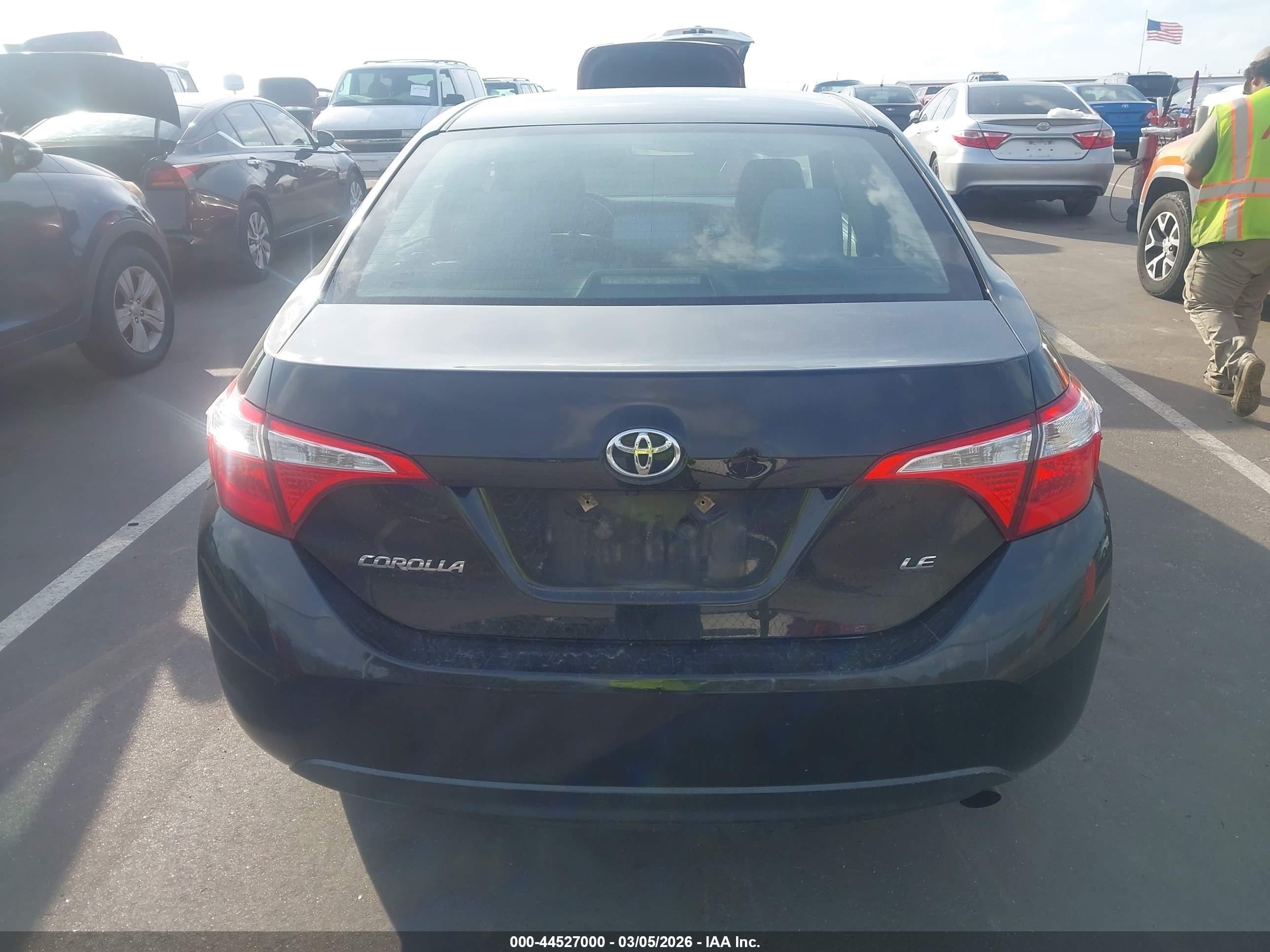 2015 Toyota Corolla Le Черный vin: 2T1BURHE0FC459934
