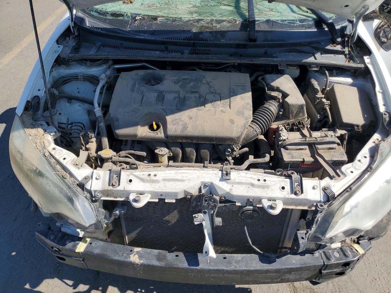 2015 Toyota Corolla Le Белый vin: 2T1BURHE0FC464177