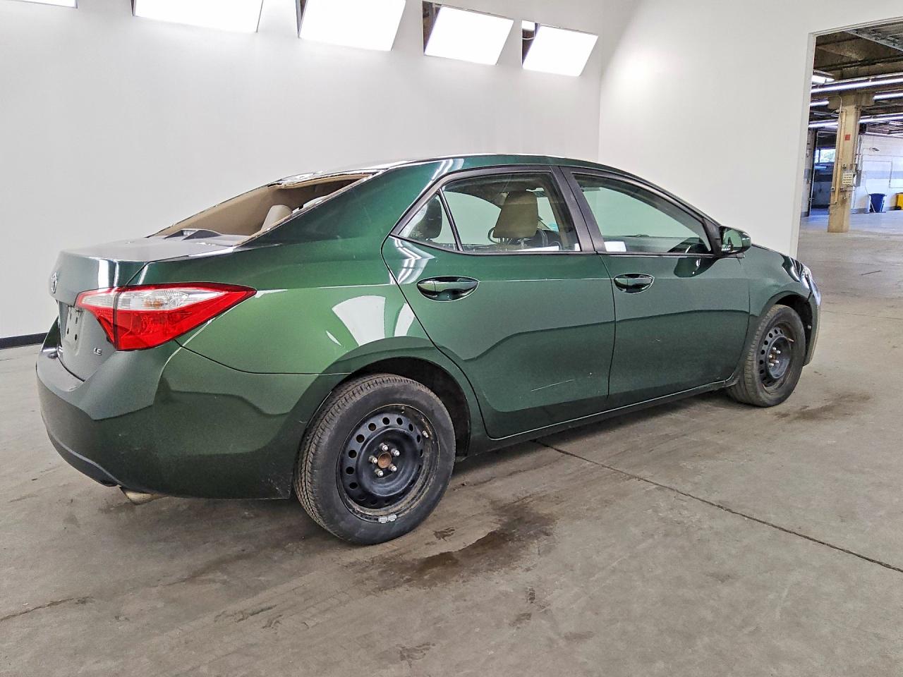 2015 Toyota Corolla Le Green vin: 2T1BURHE0FC473882
