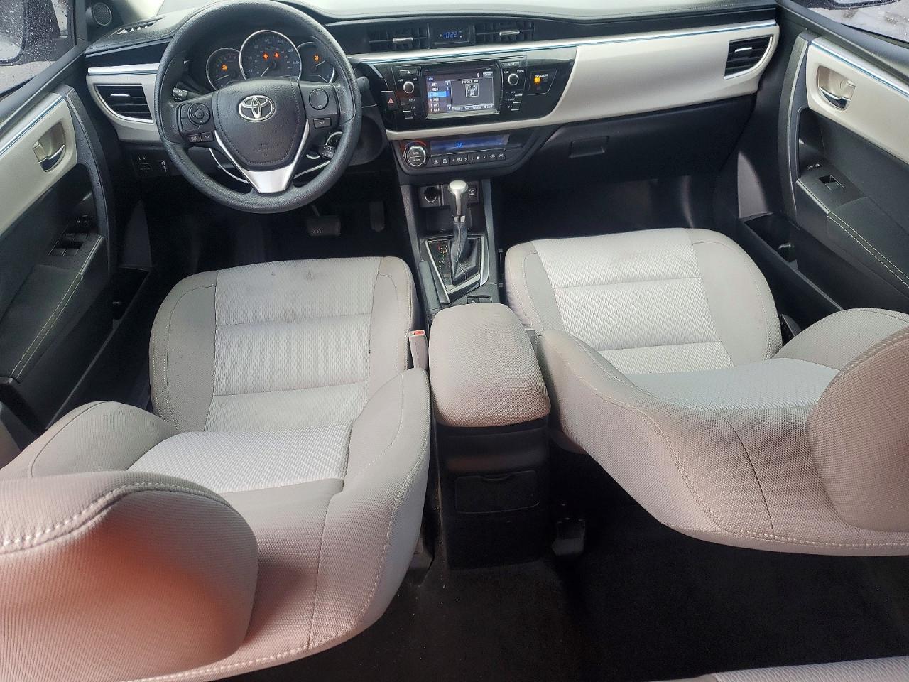 2016 Toyota Corolla Le Silver vin: 2T1BURHE0GC584773