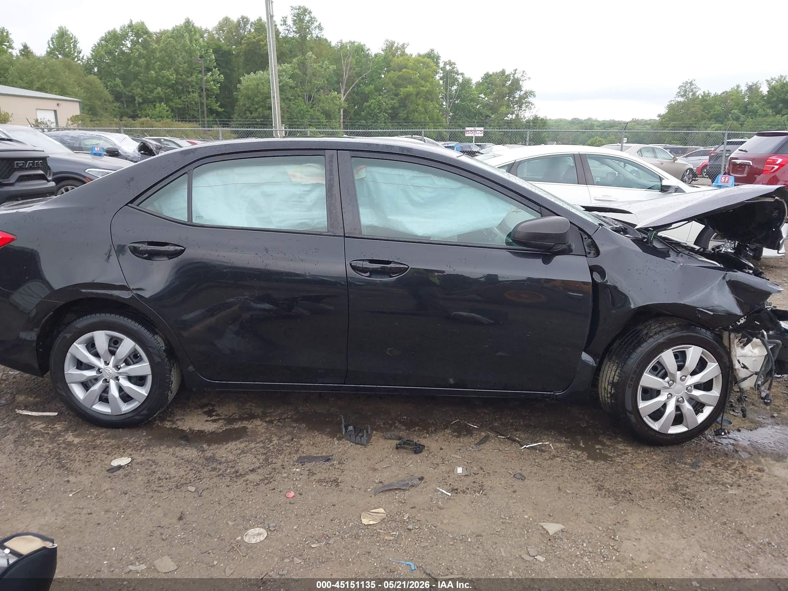 2016 Toyota Corolla Le Black vin: 2T1BURHE0GC637939