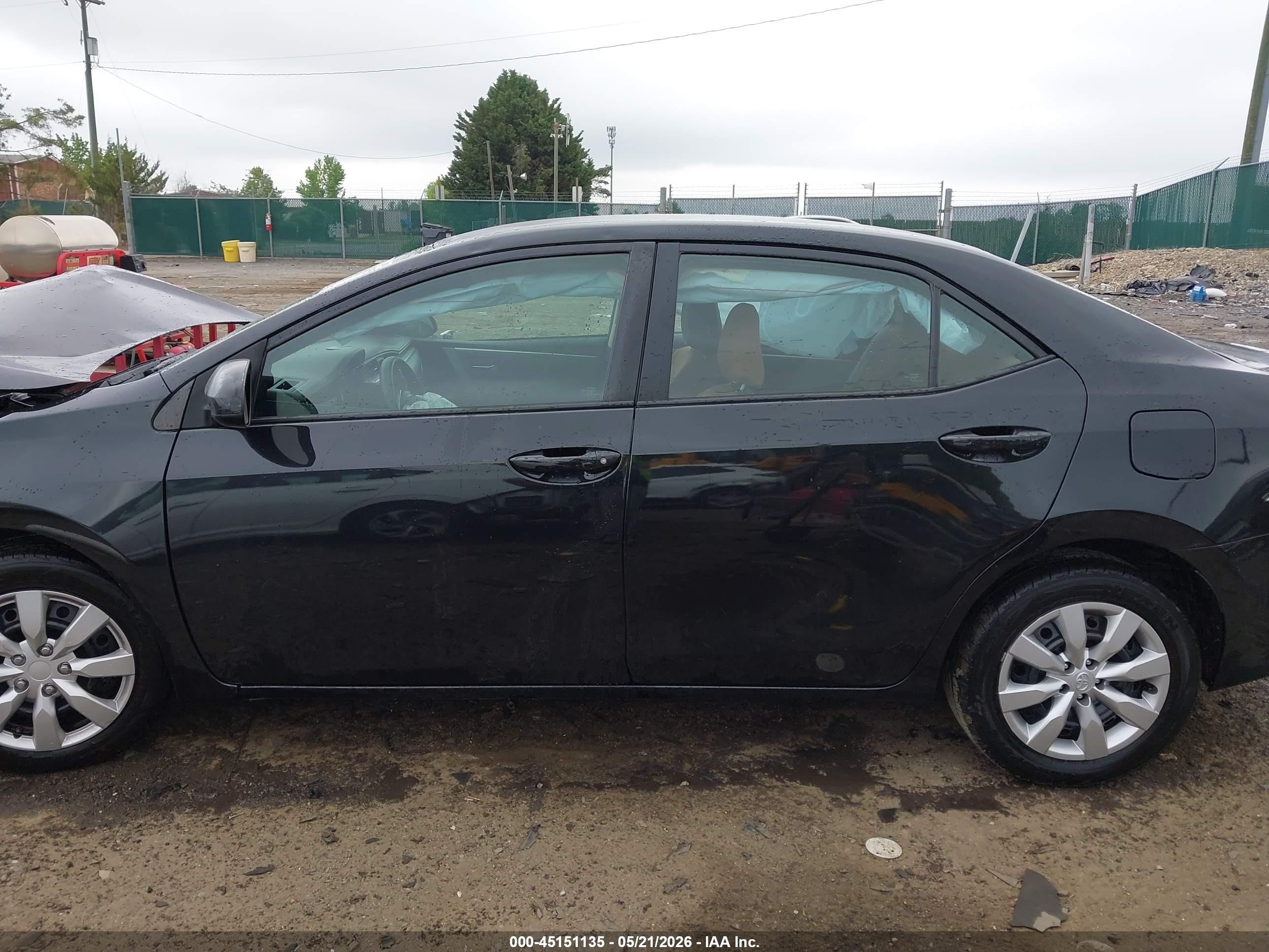 2016 Toyota Corolla Le Black vin: 2T1BURHE0GC637939