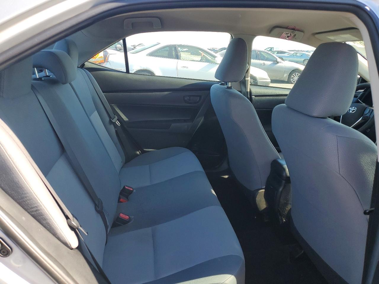 2017 Toyota Corolla L Silver vin: 2T1BURHE0HC765180