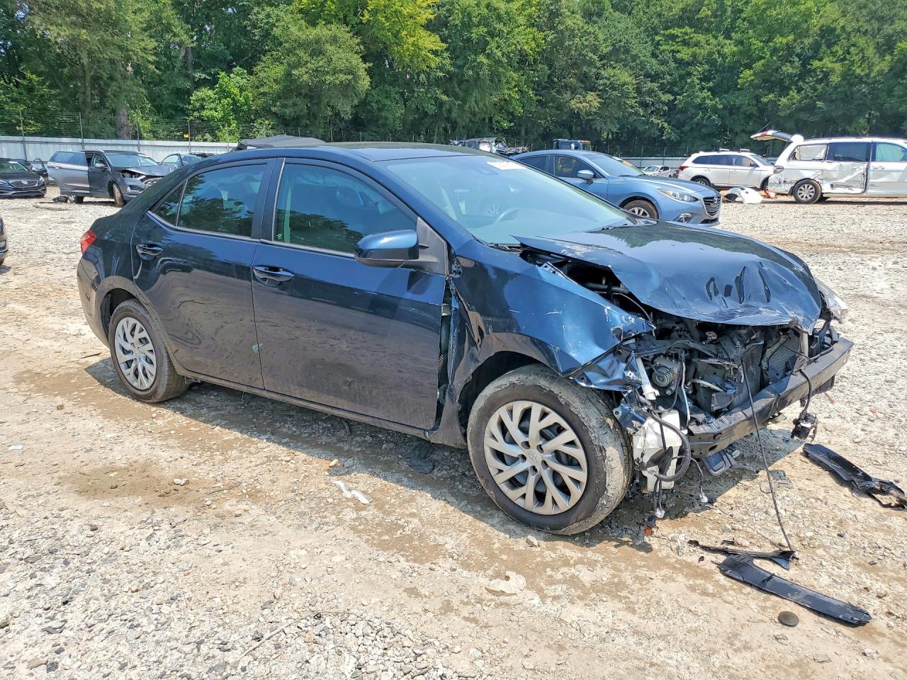 2017 Toyota Corolla Le Blue vin: 2T1BURHE0HC827905