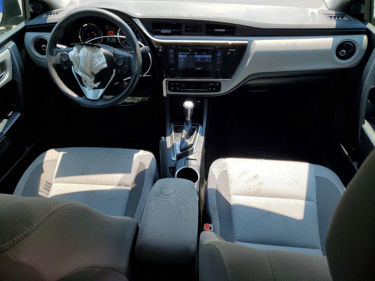 2017 Toyota Corolla Le Blue vin: 2T1BURHE0HC827905