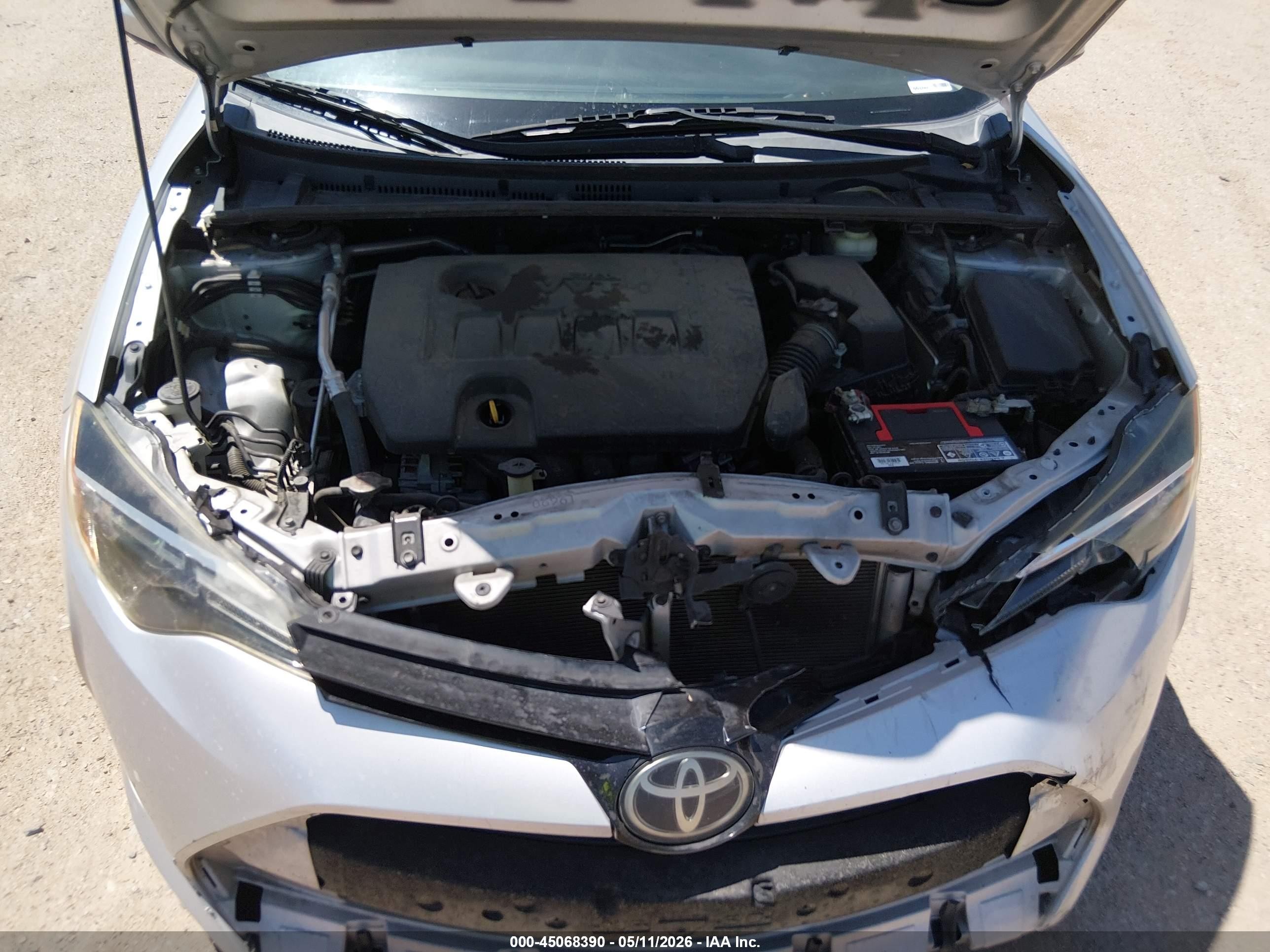 2017 Toyota Corolla Le Silver vin: 2T1BURHE0HC906314